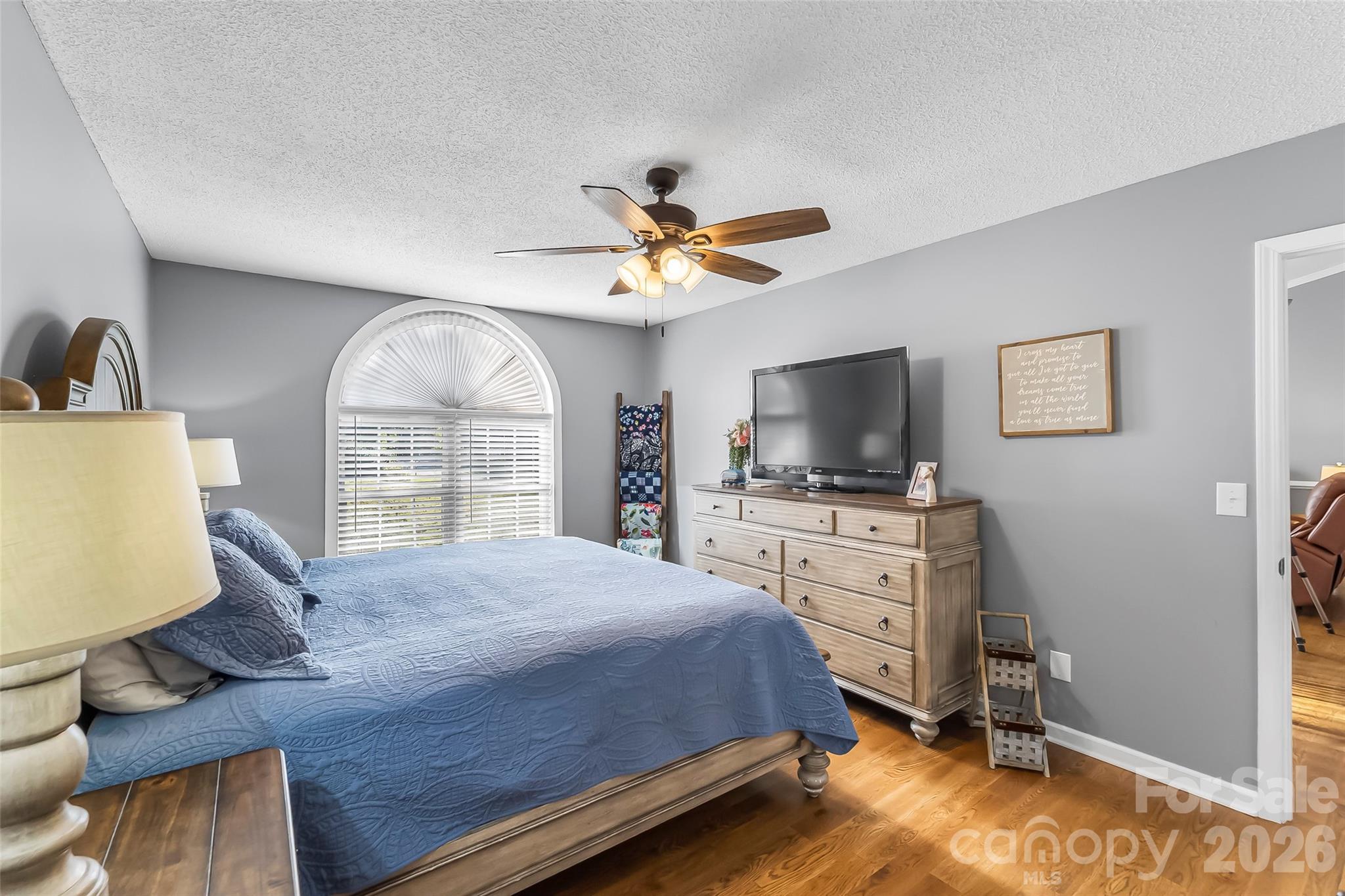 Single Family Residence at 3105 Lyndhurst Drive, Lenoir, photo 13 of 33