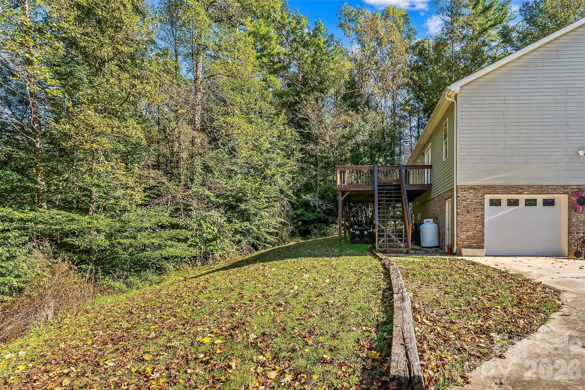 Single Family Residence at 3105 Lyndhurst Drive, Lenoir, photo 25 of 33