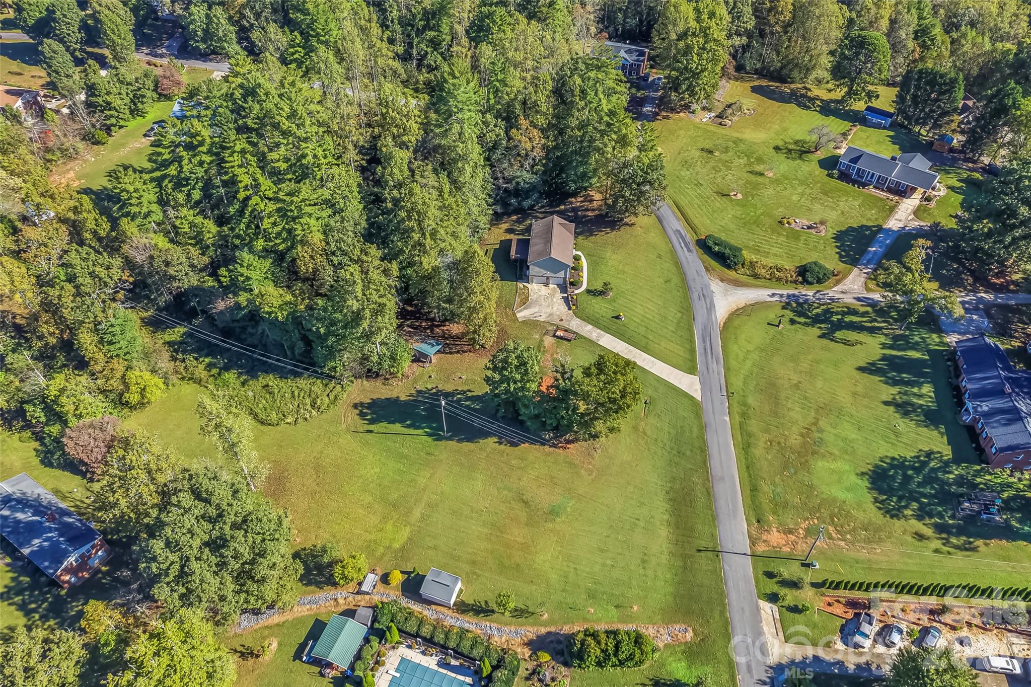 Single Family Residence at 3105 Lyndhurst Drive, Lenoir, photo 29 of 33