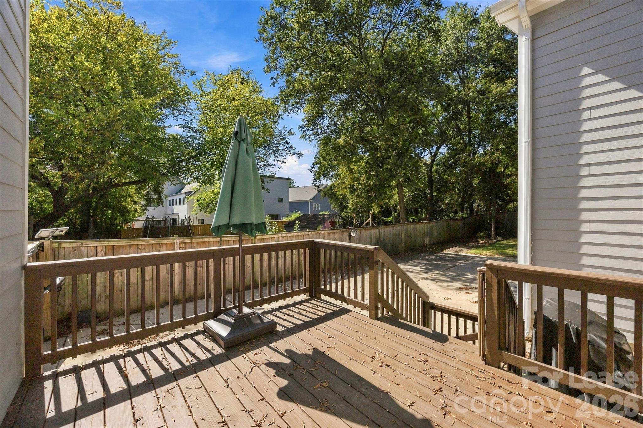 Single Family Residence at 1617 Hawthorne Lane, Charlotte, photo 28 of 40