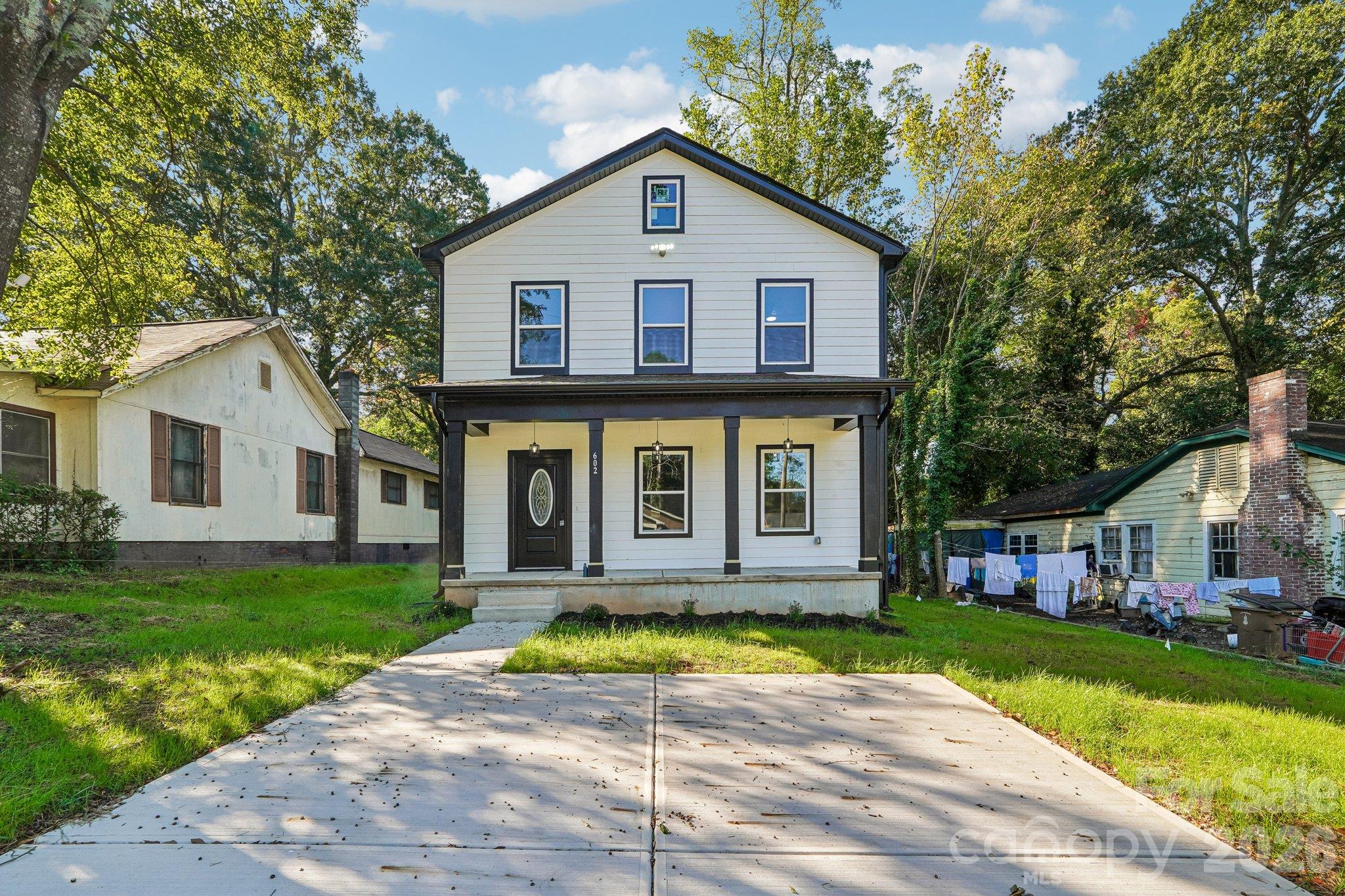 Single Family Residence at 602 E Warren Street, Shelby, photo 2 of 31