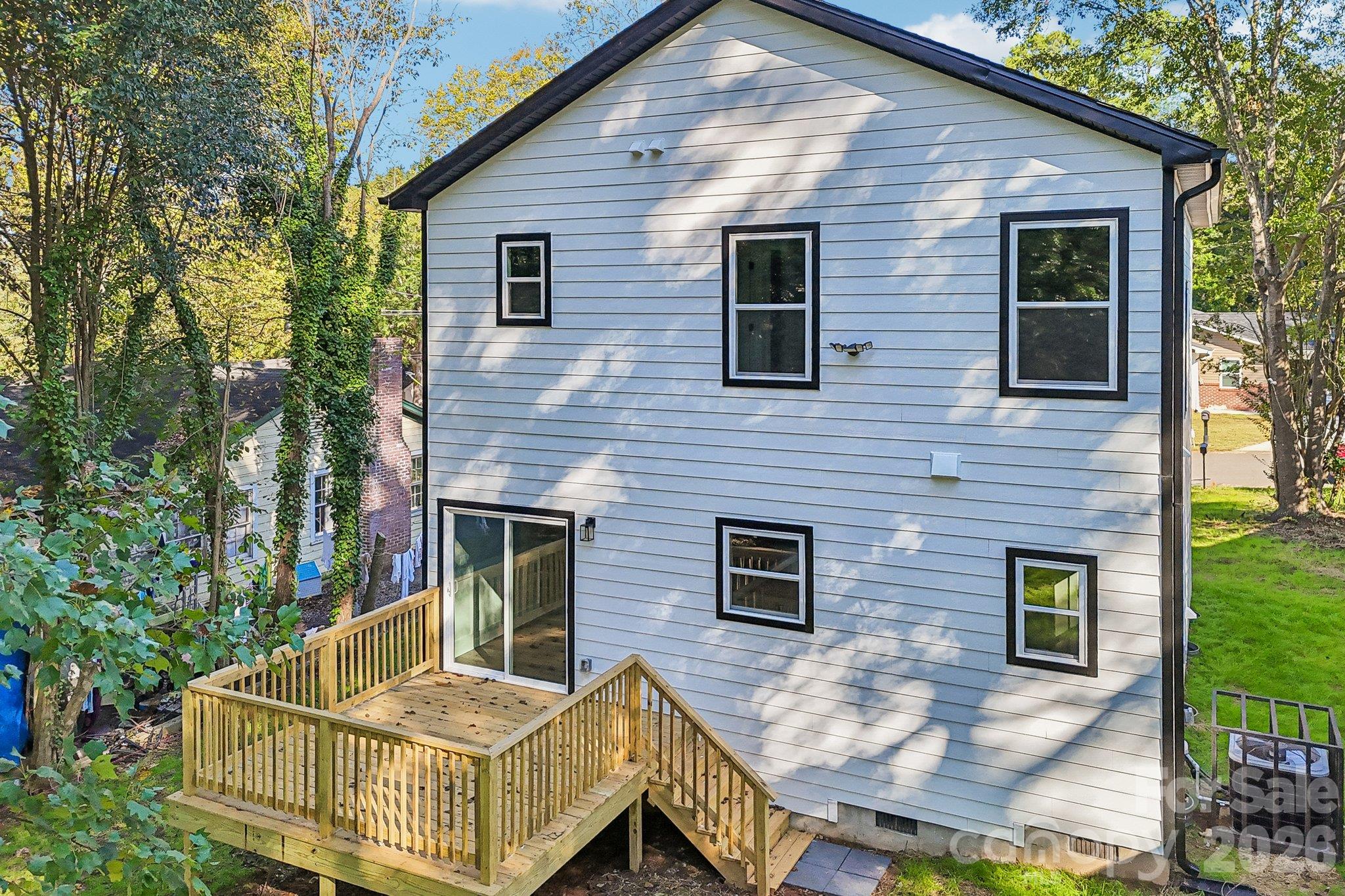 Single Family Residence at 602 E Warren Street, Shelby, photo 26 of 31