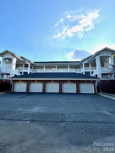 Condominium at 8755 Coralbell Lane, Charlotte, photo 4 of 13