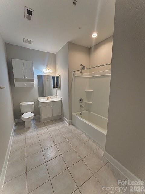 Condominium at 8755 Coralbell Lane, Charlotte, photo 8 of 13