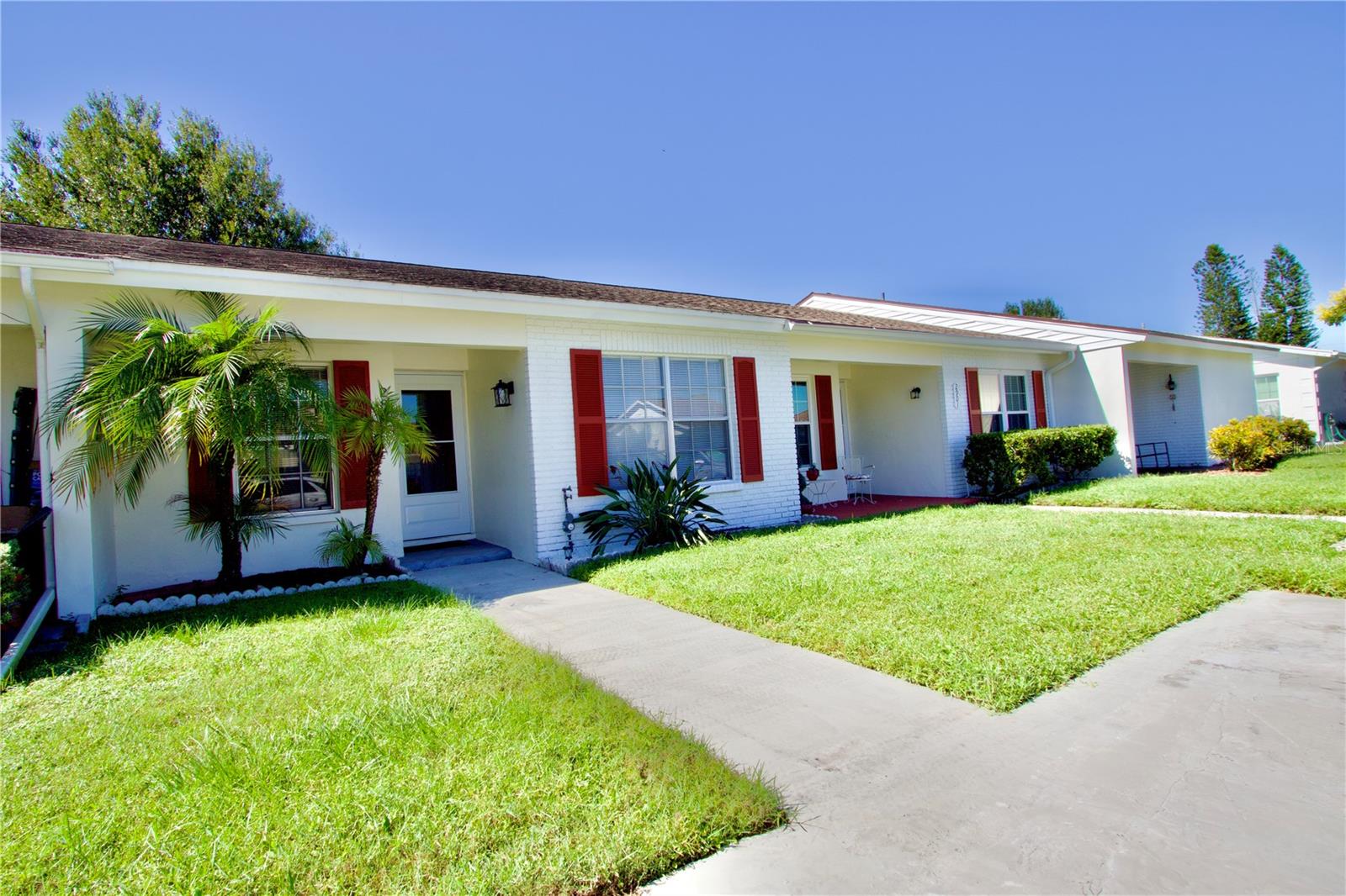 2853 FORRESTAL CT