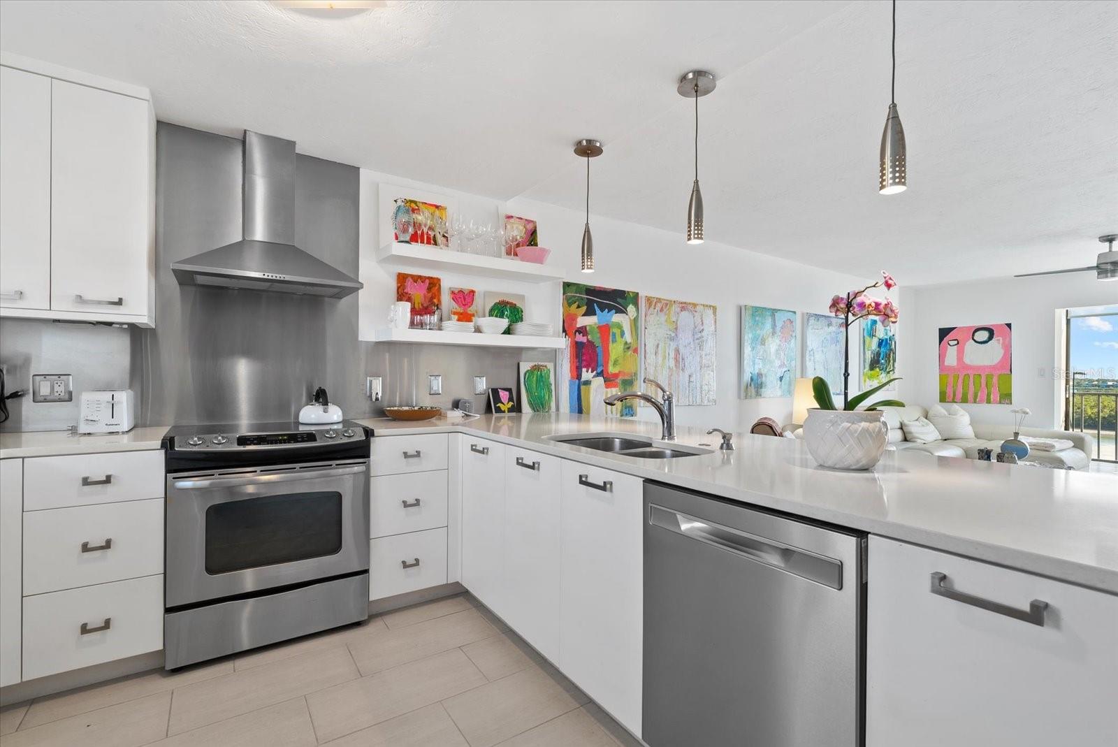 Condominium at 9393 MIDNIGHT PASS RD #606, SARASOTA, photo 8 of 66