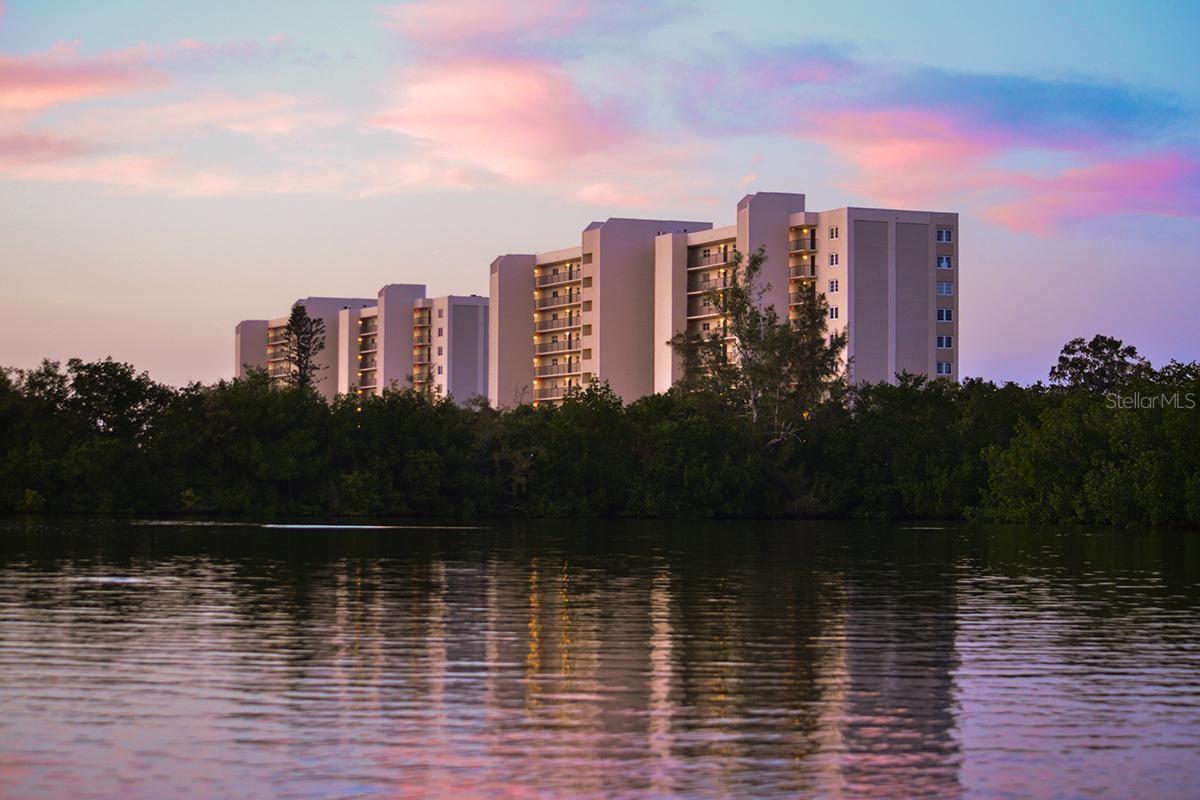 Condominium at 9393 MIDNIGHT PASS RD #606, SARASOTA, photo 28 of 66