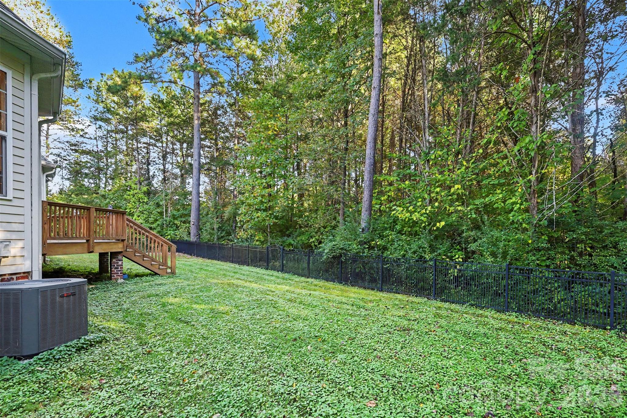 Single Family Residence at 8611 Kerns Meadow Lane, Huntersville, photo 31 of 39