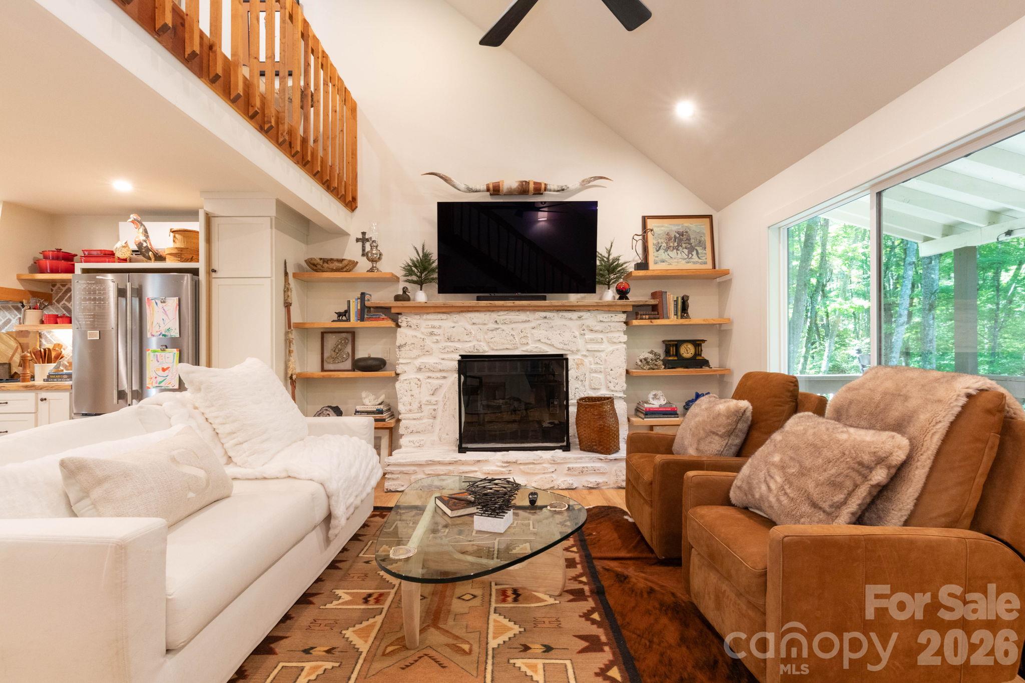 Single Family Residence at 85 Susan Drive, Maggie Valley, photo 2 of 25