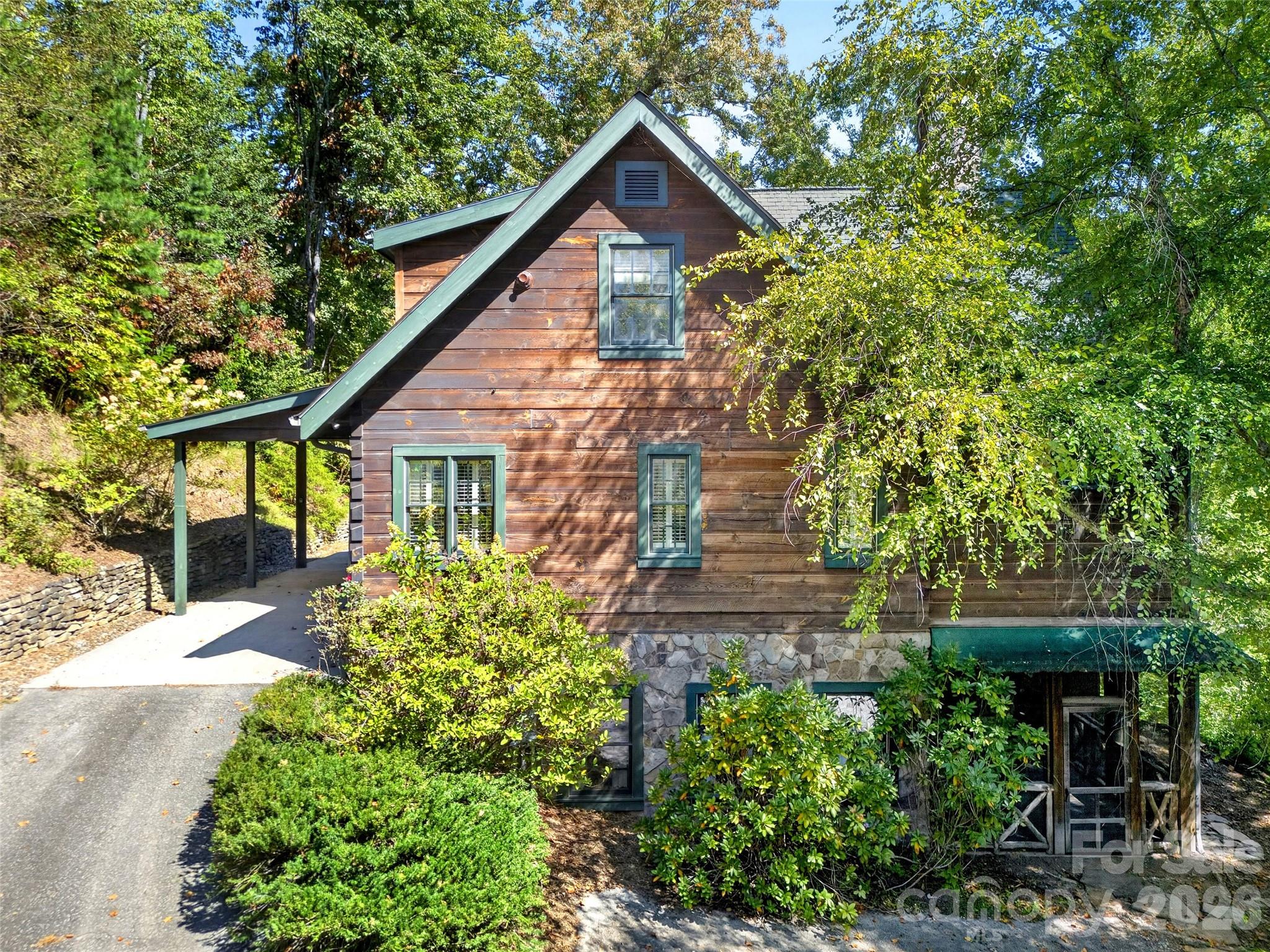Single Family Residence at 261 Little Buck Creek Road, Marion, photo 2 of 48