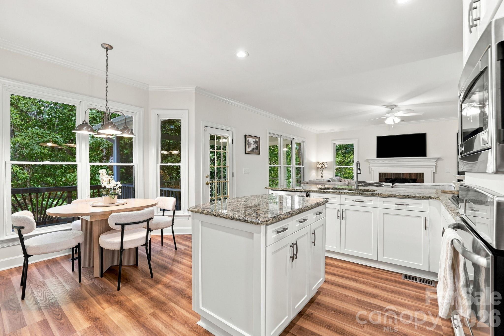 410 Whitefriars Ln Matthews 28105Kitchen - new appliances - 410 Whitefriars Lane, Matthews