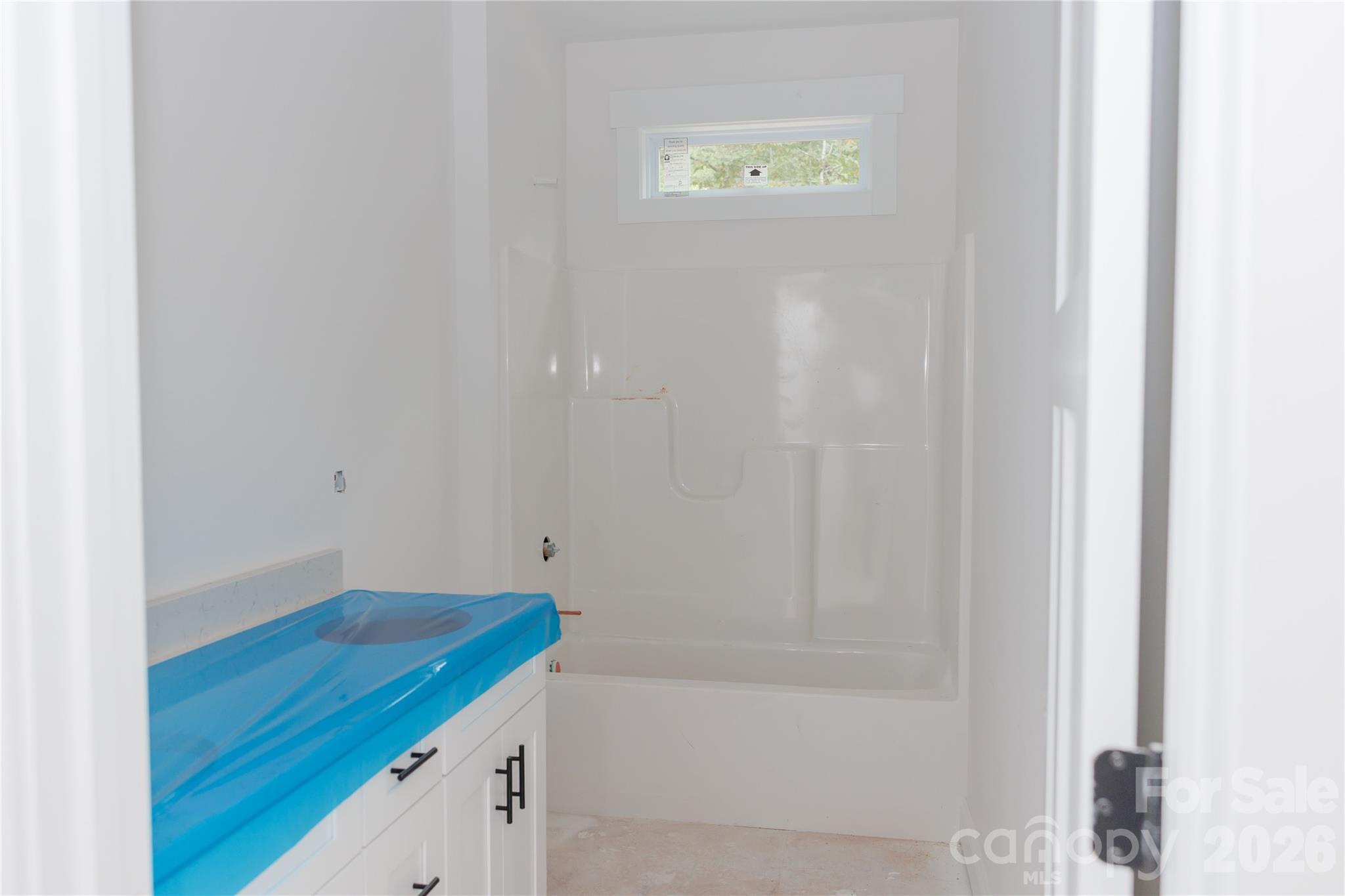 Hall Bath - Under Construction - 118 Arboretum Way, Shelby