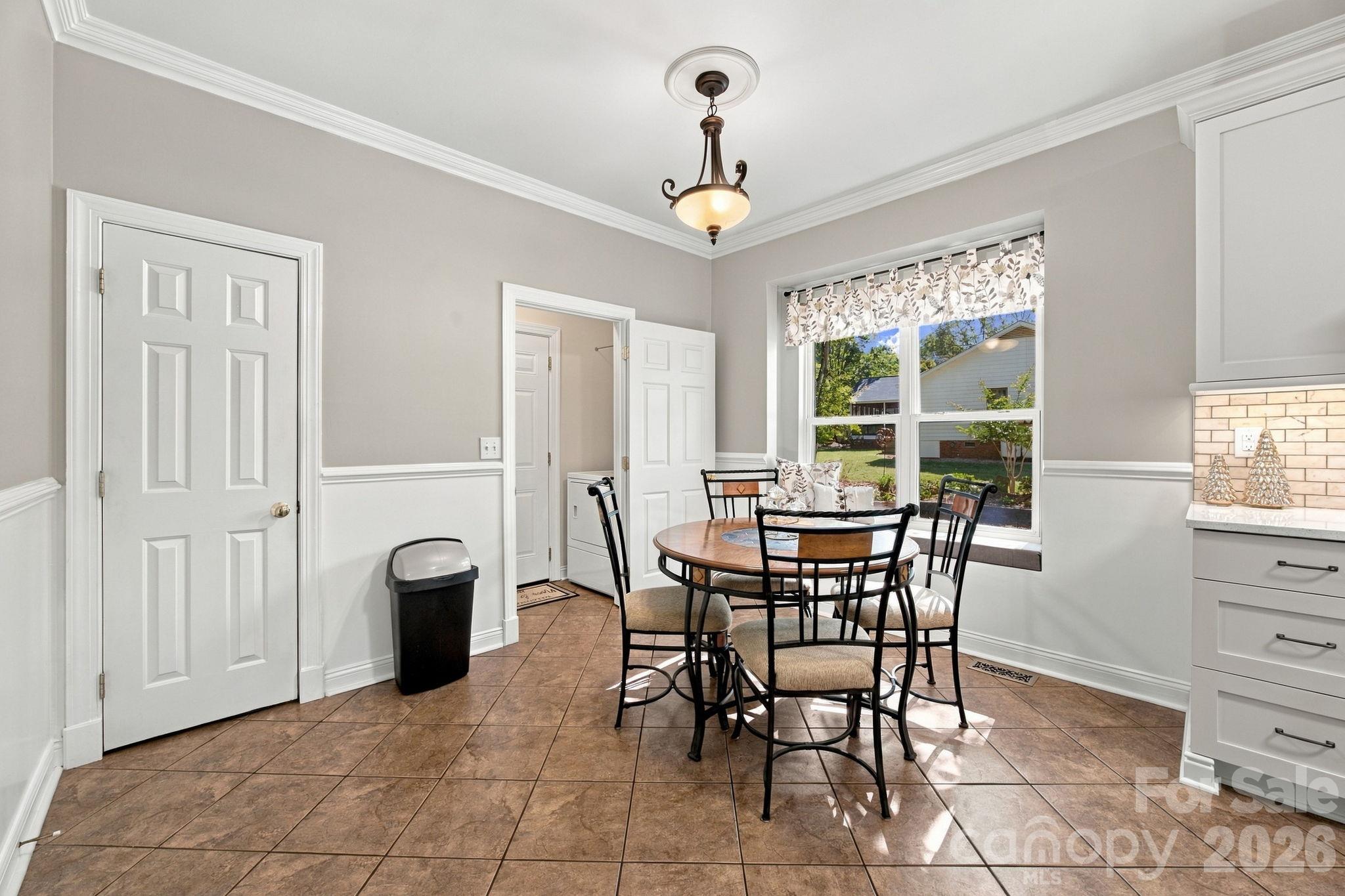 Single Family Residence at 6611 Providence Road S, Waxhaw, photo 37 of 47