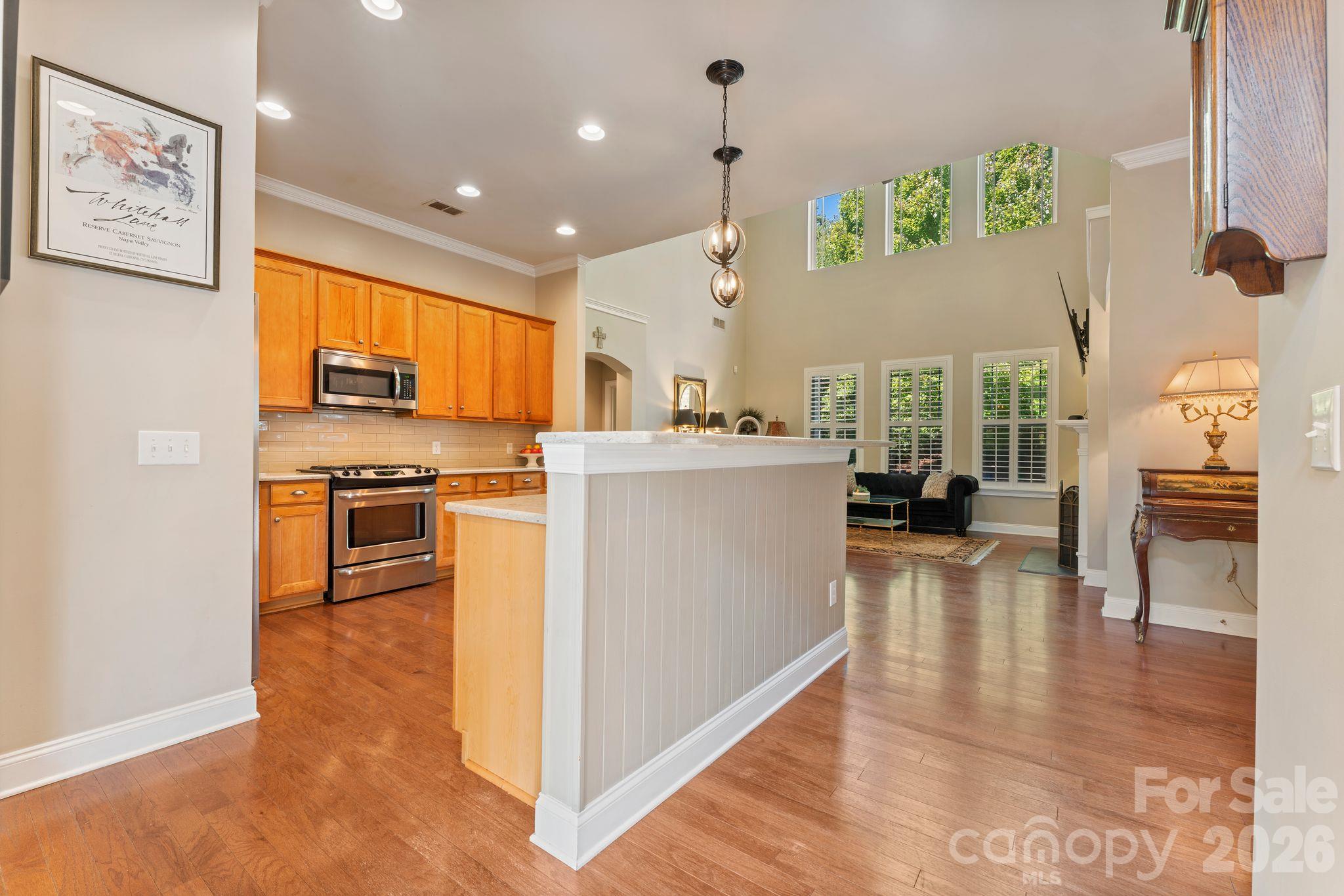 Single Family Residence at 8011 Cottsbrooke Drive, Huntersville, photo 16 of 48