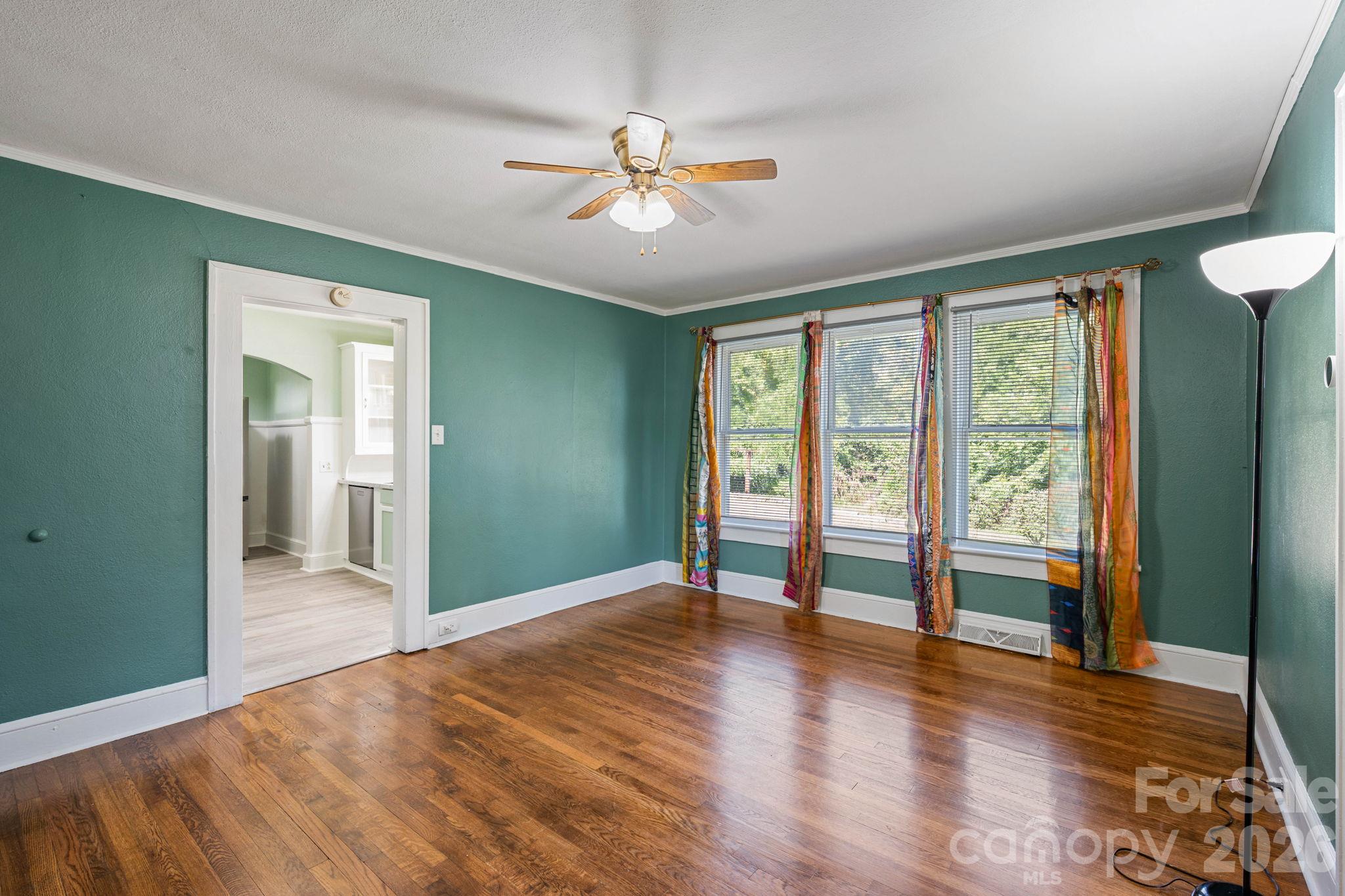 Single Family Residence at 2401 NC 181 Highway, Morganton, photo 10 of 31