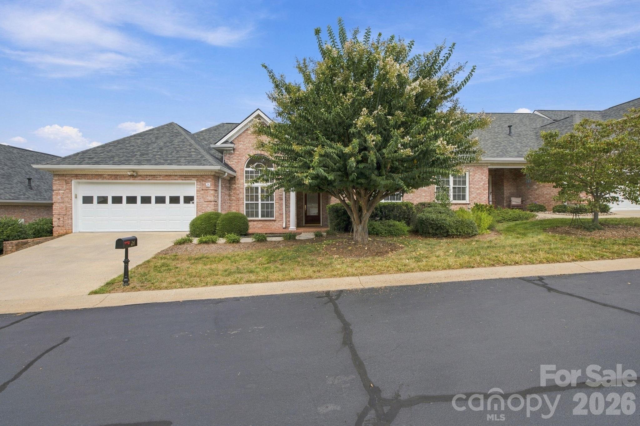 Townhouse at 3131 9th Street Drive NE, Hickory, photo 2 of 25