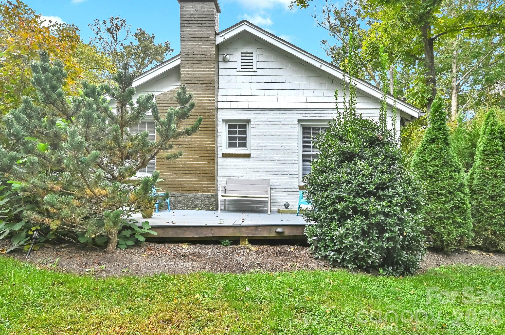 Side deck - 209 Old Haw Creek Road, Asheville