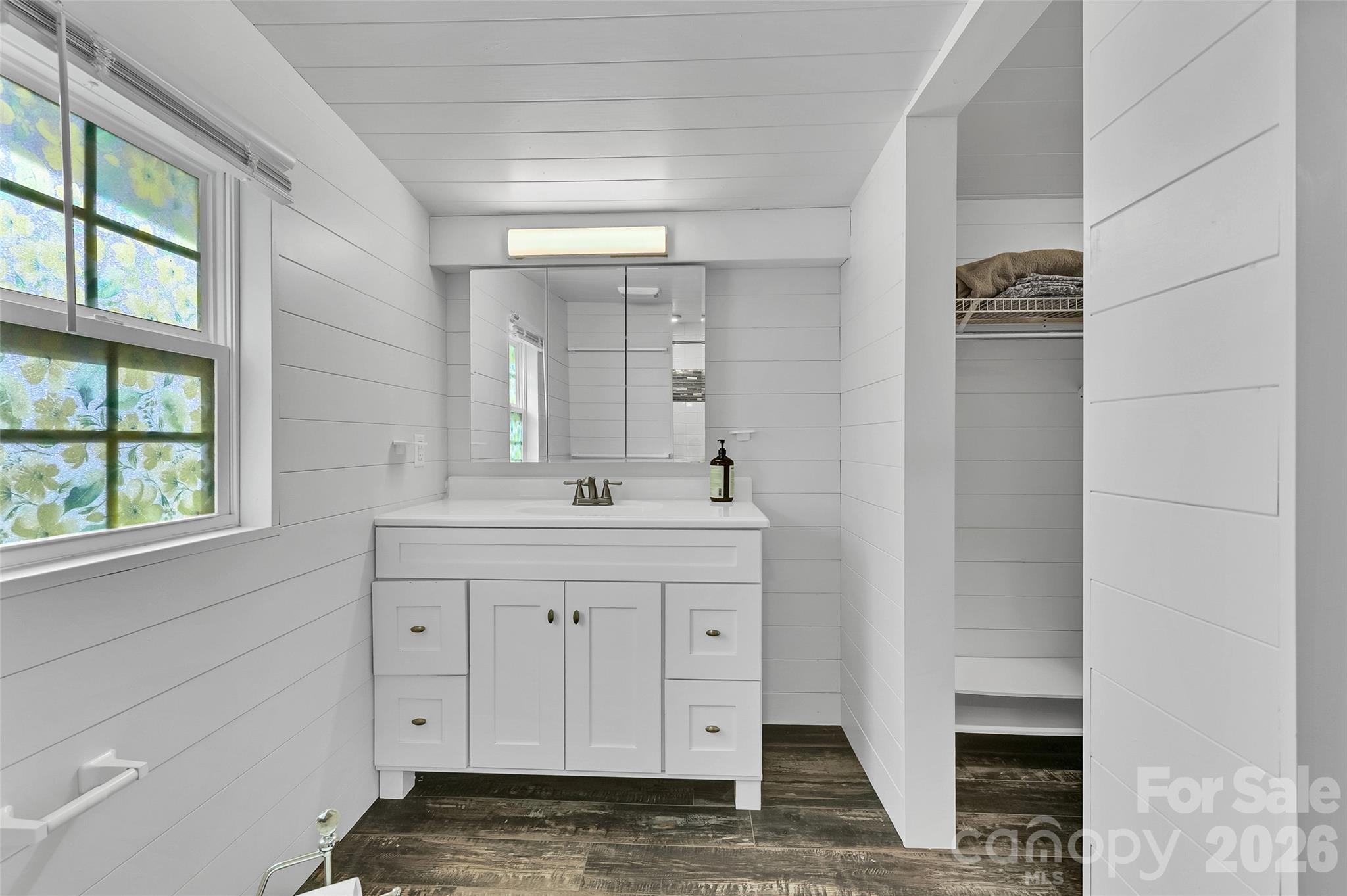 En suite bath - 209 Old Haw Creek Road, Asheville