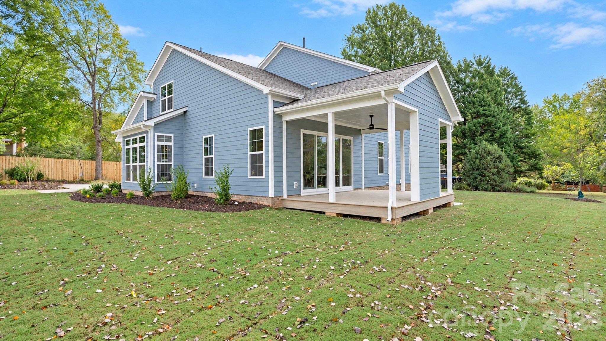 Single Family Residence at 6918 Alexander Road, Charlotte, photo 3 of 45