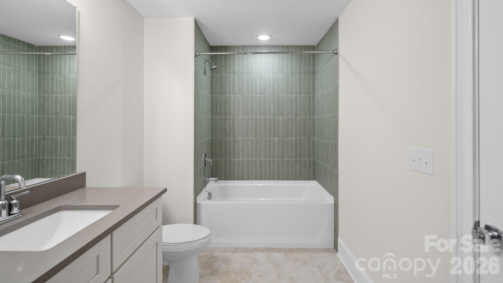 upstairs hall bath - 6918 Alexander Road, Charlotte