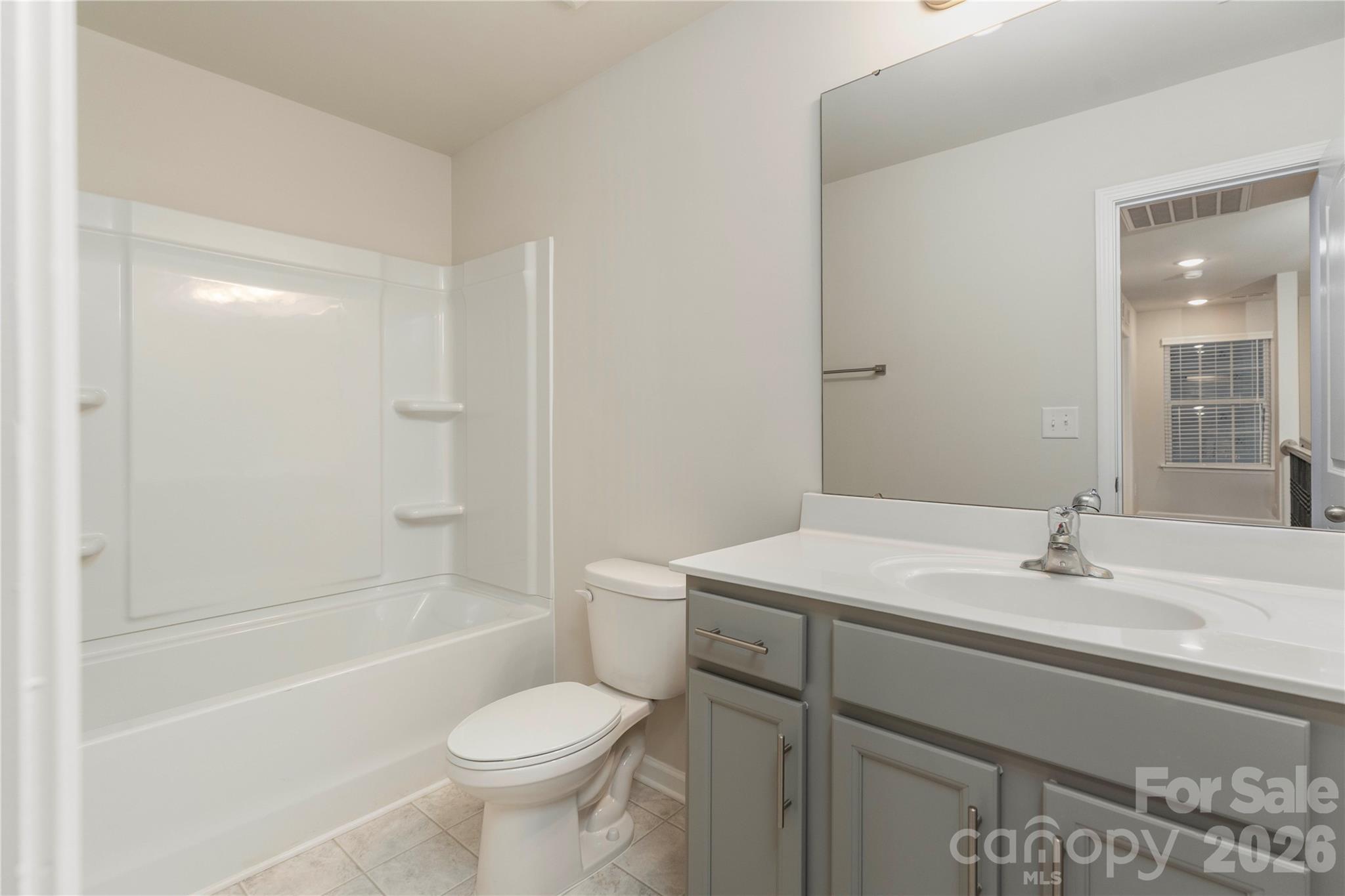 Townhouse at 5271 Lashawn Lane, Stanley, photo 8 of 11
