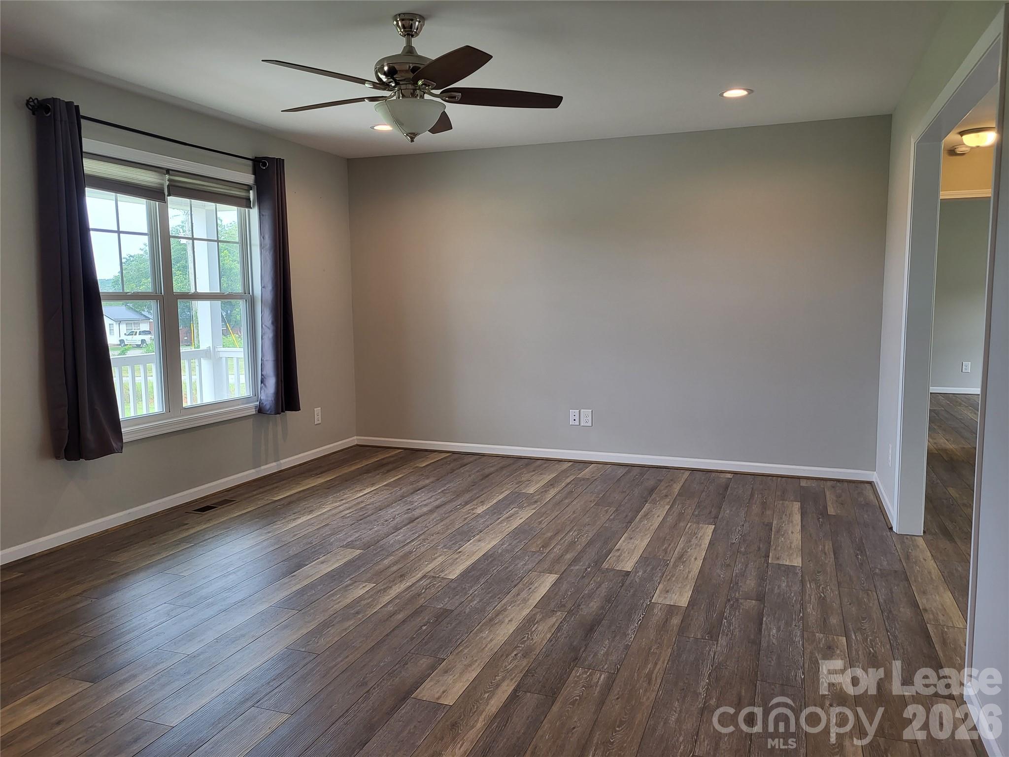 Single Family Residence at 1330 Daniels Road, Lincolnton, photo 2 of 5