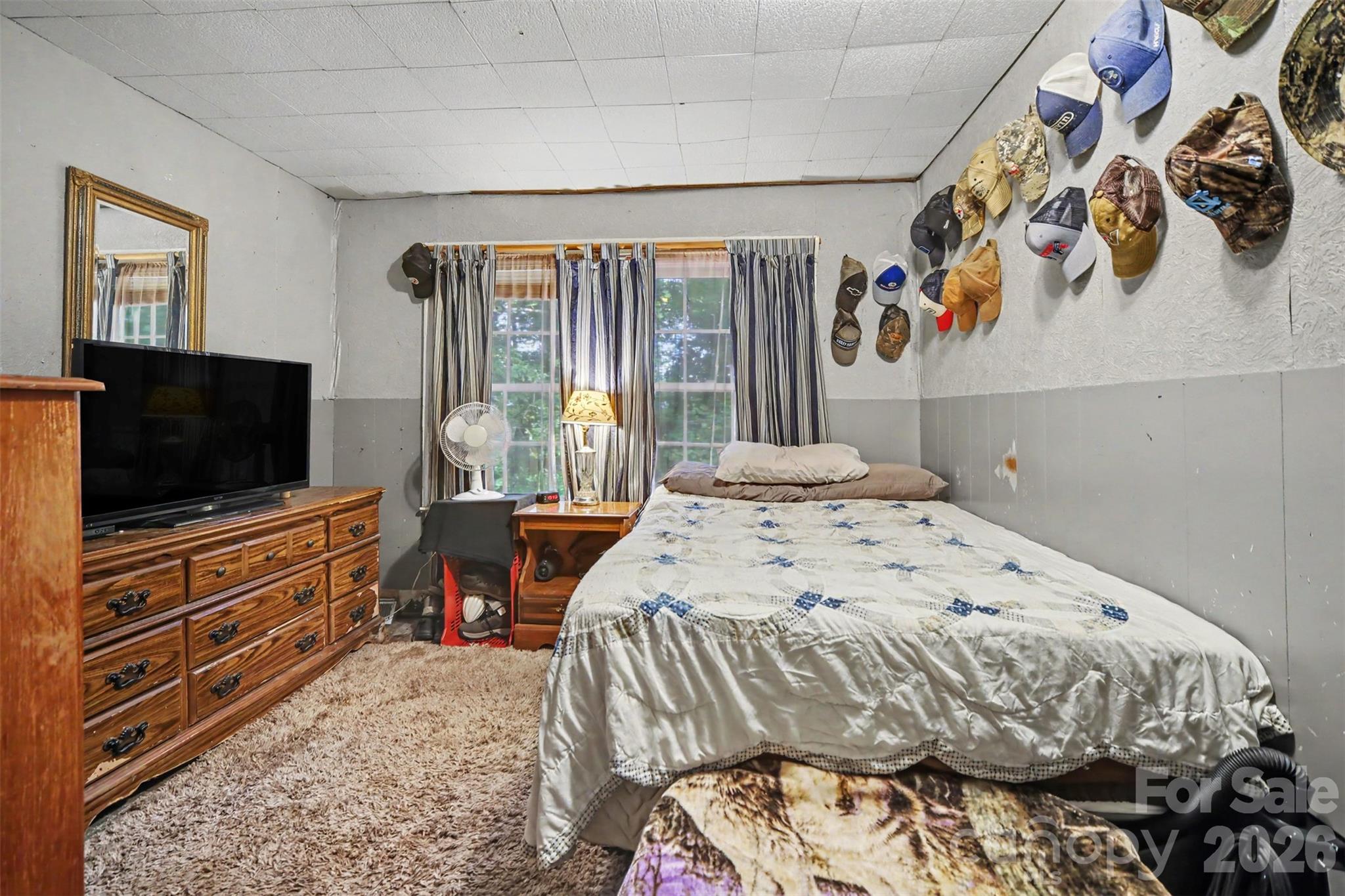Single Family Residence at 1572 Monument Avenue, Gastonia, photo 16 of 22