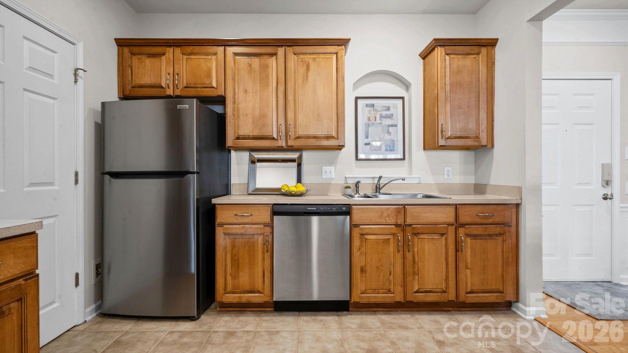 Condominium at 3250 Margellina Drive, Charlotte, photo 6 of 26