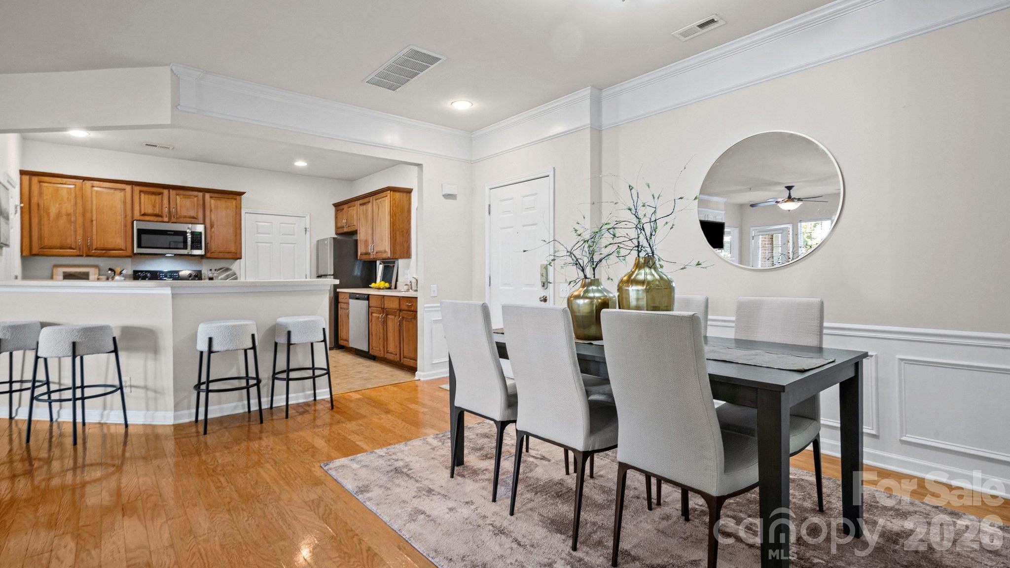 Condominium at 3250 Margellina Drive, Charlotte, photo 8 of 26