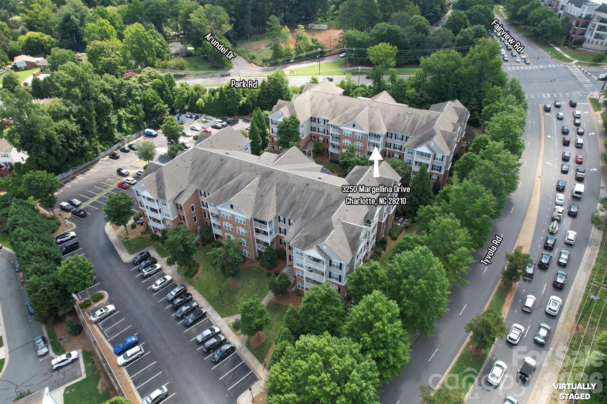 Condominium at 3250 Margellina Drive, Charlotte, photo 25 of 26
