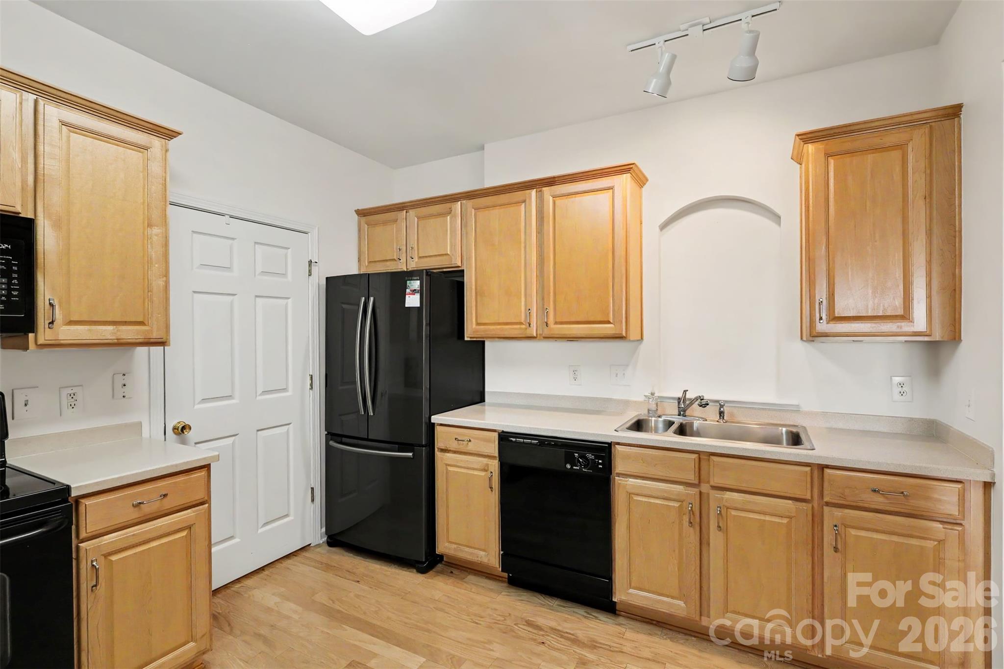 Condominium at 14475 San Paolo Lane, Charlotte, photo 13 of 36