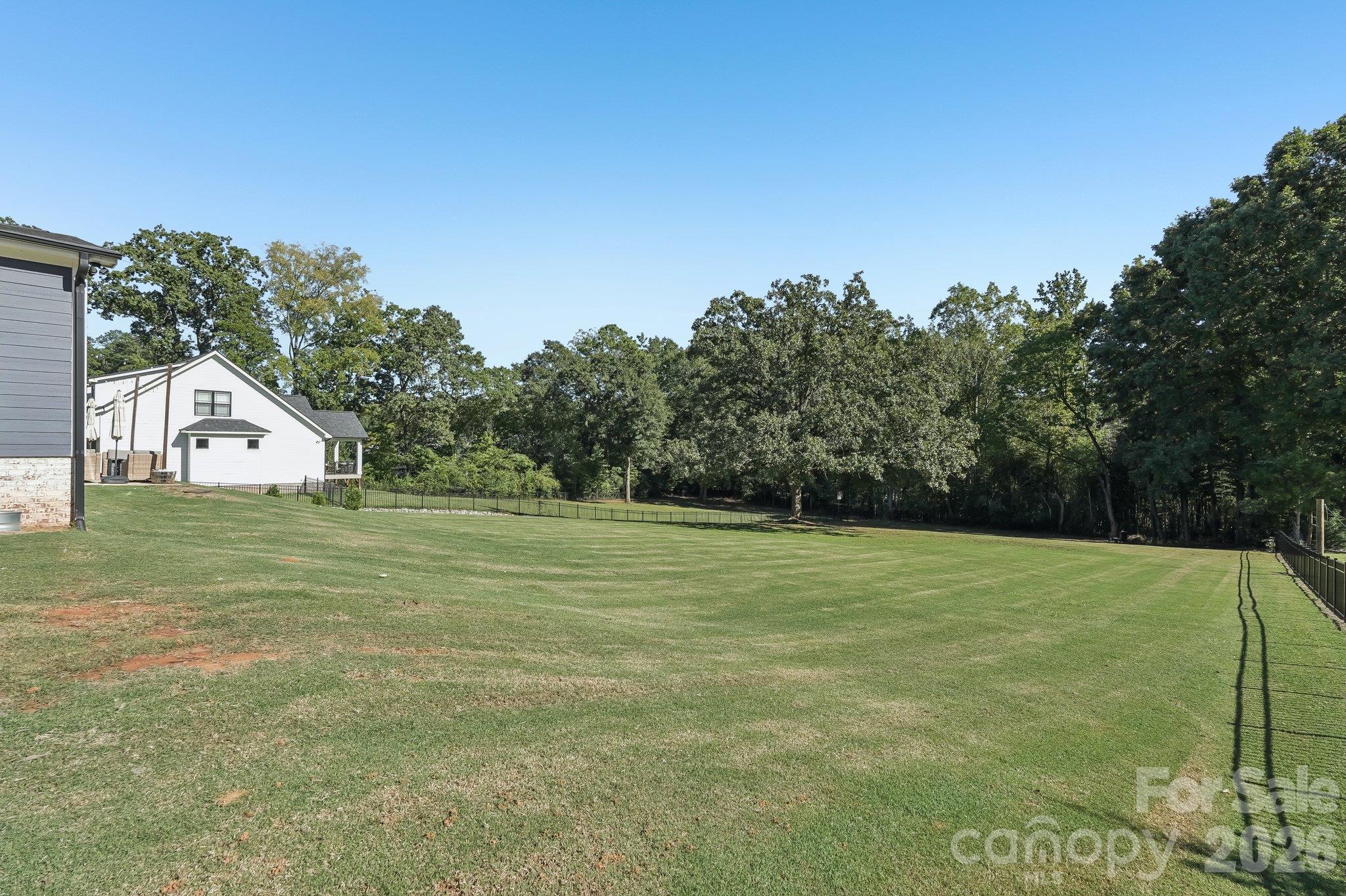 Single Family Residence at 952 Armstrong Road, Belmont, photo 45 of 47