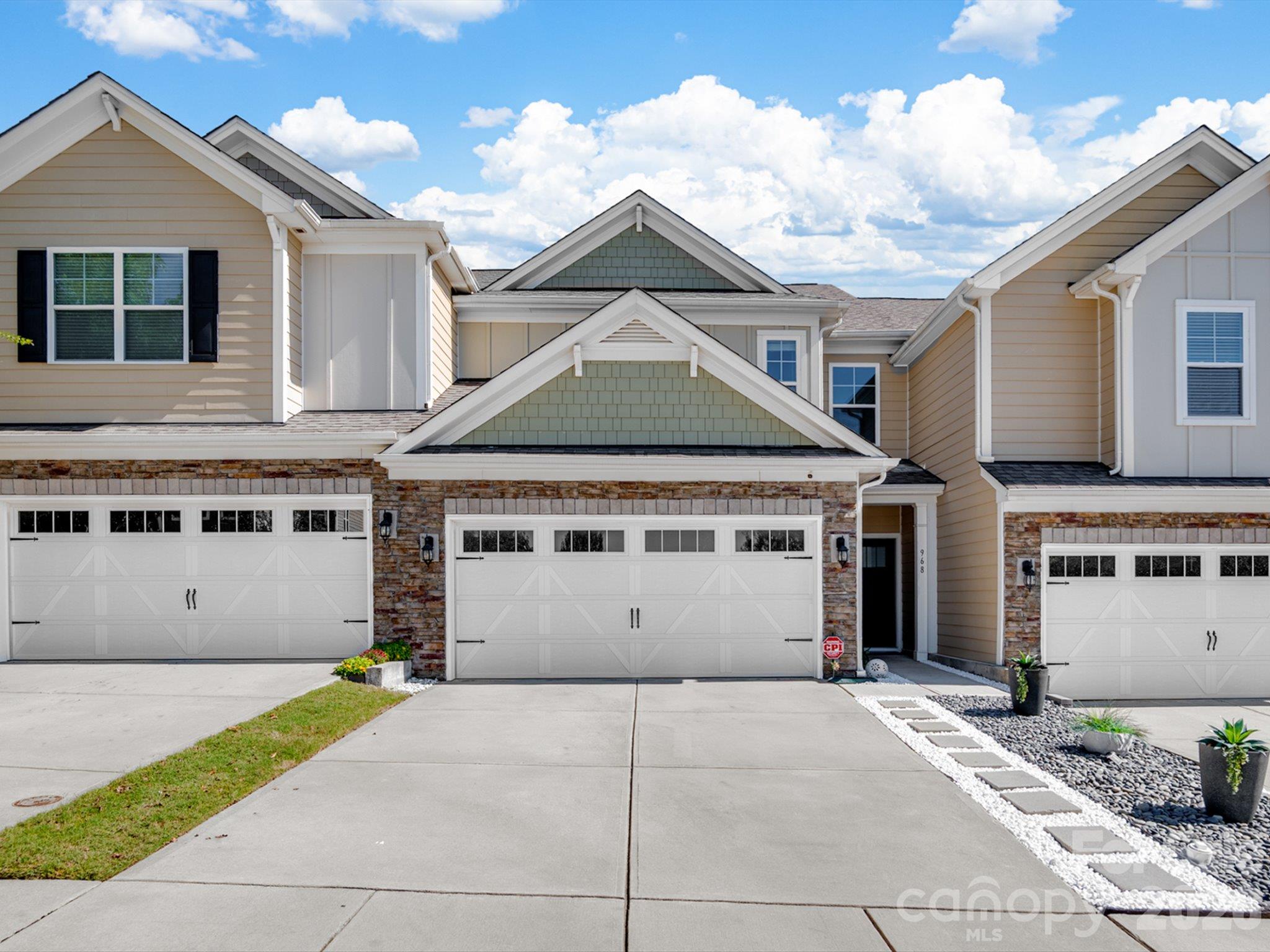 Townhouse at 968 Pennington Drive, Lancaster, photo 2 of 48