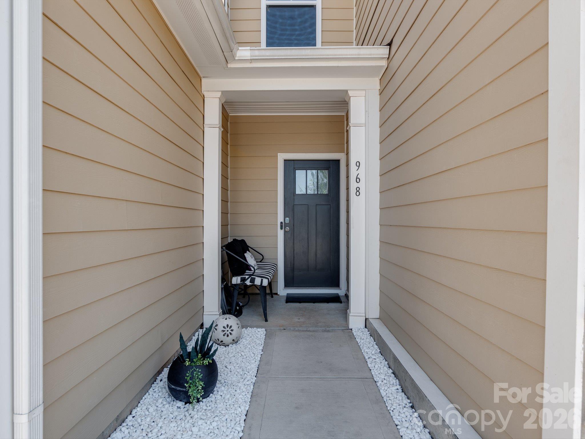 Townhouse at 968 Pennington Drive, Lancaster, photo 7 of 48