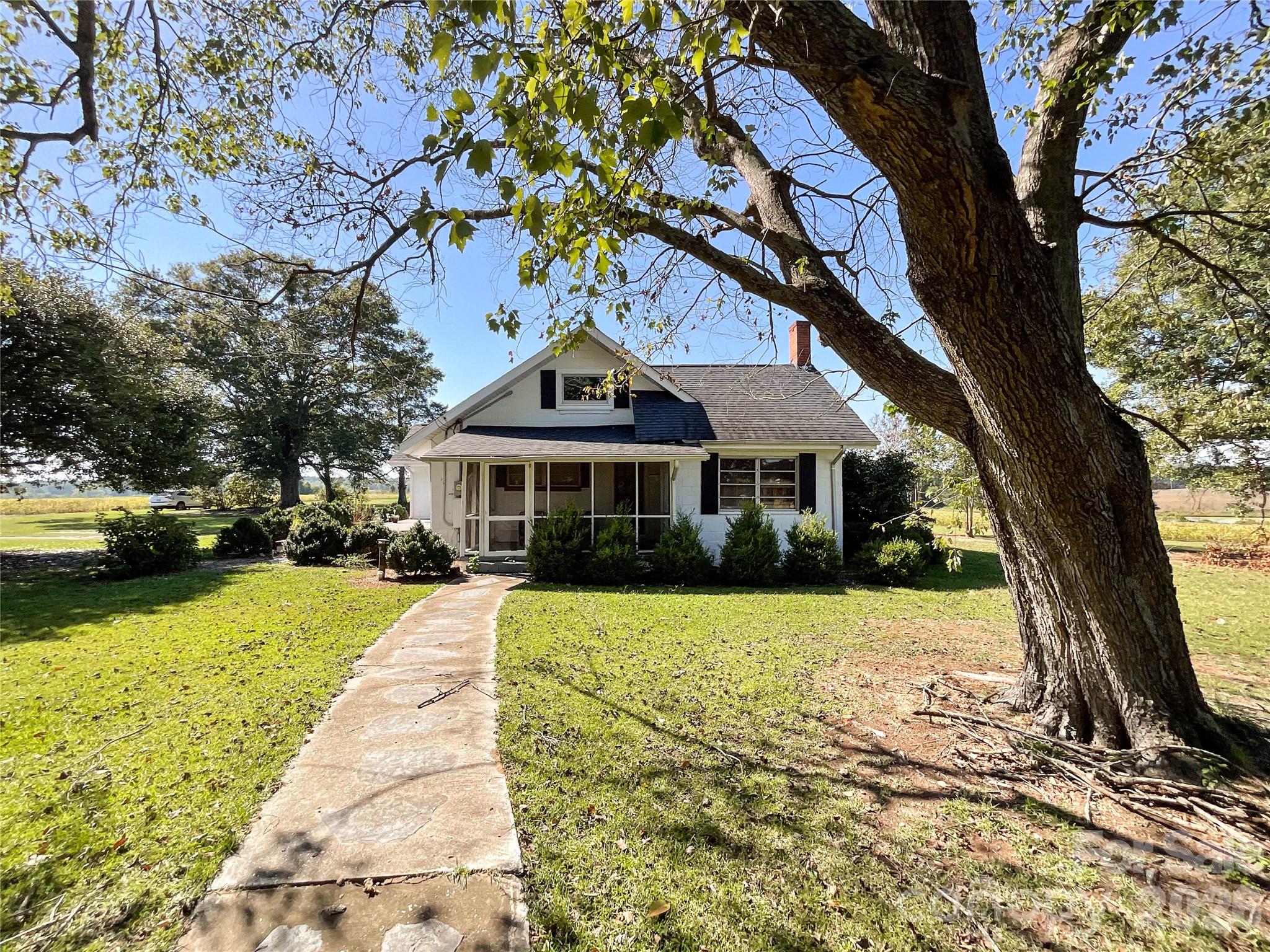 Single Family Residence at 435 Webb Road, Wadesboro, photo 4 of 48