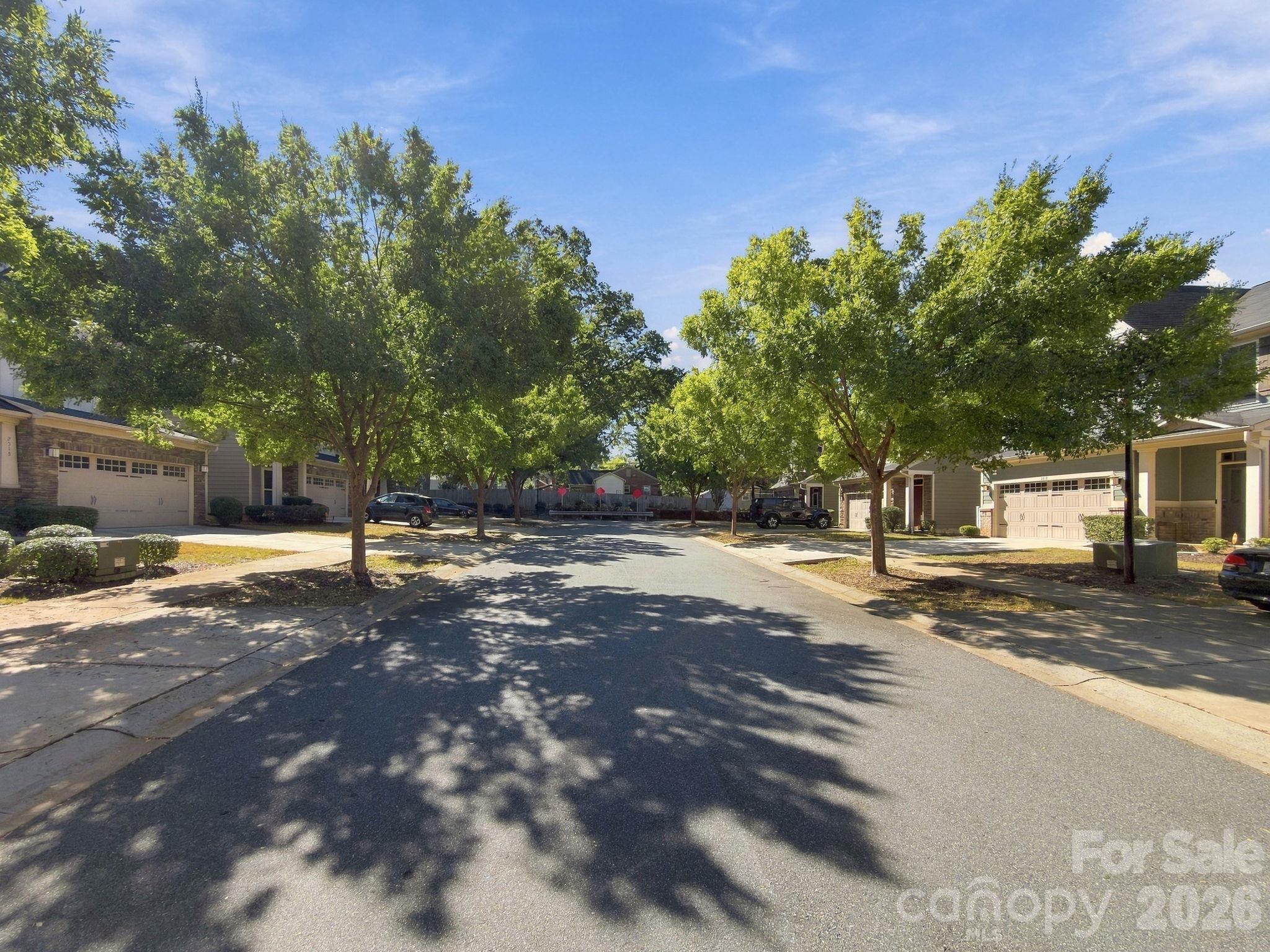 Single Family Residence at 2516 Alyssa Lane, Charlotte, photo 41 of 48