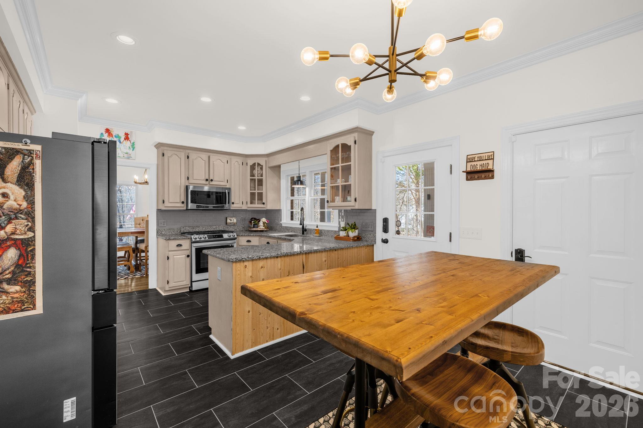 Single Family Residence at 2329 Millbrook Drive, Haw River, photo 24 of 38