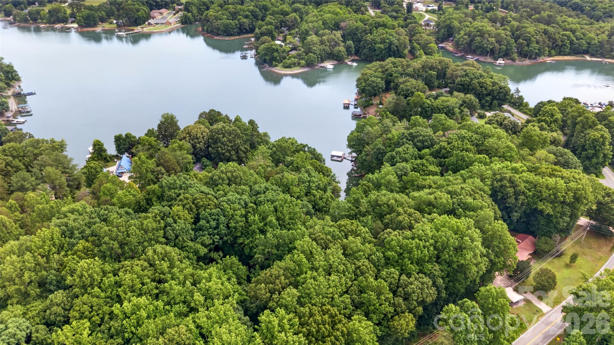 Lot at 7124 Nancy Lee Circle, Sherrills Ford, photo 3 of 9
