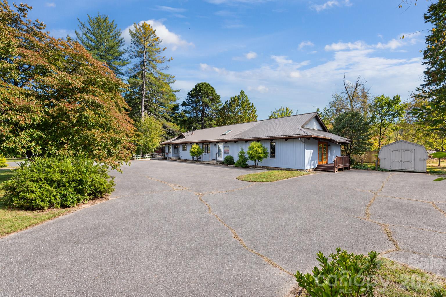 Business at 130 Center Avenue, Black Mountain, photo 27 of 40