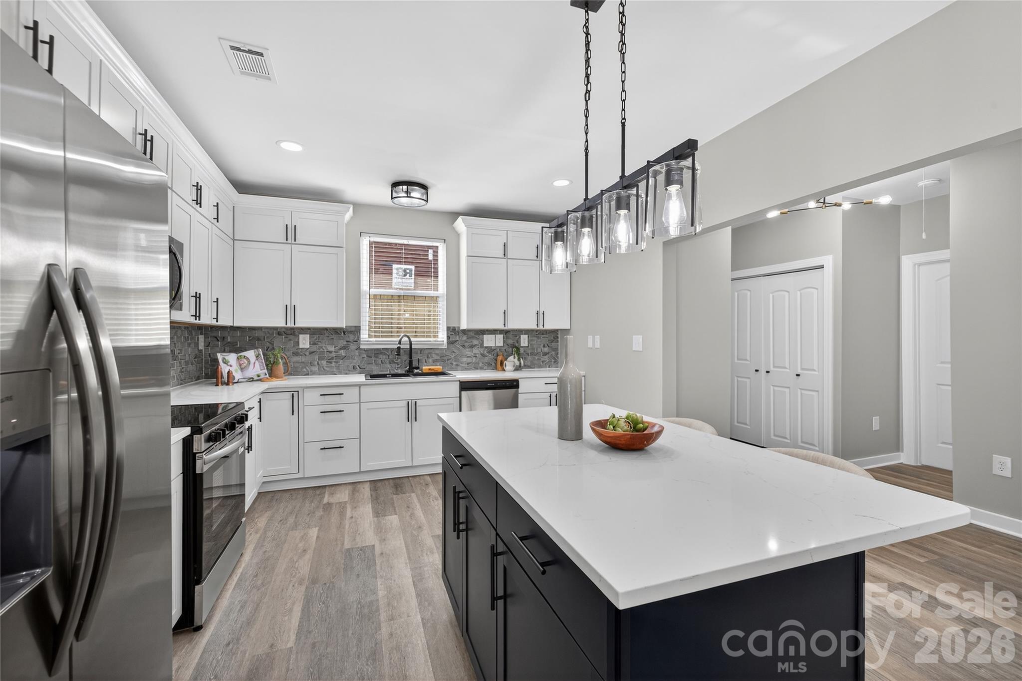 Single Family Residence at 1309 Fairmont Street, Charlotte, photo 15 of 39