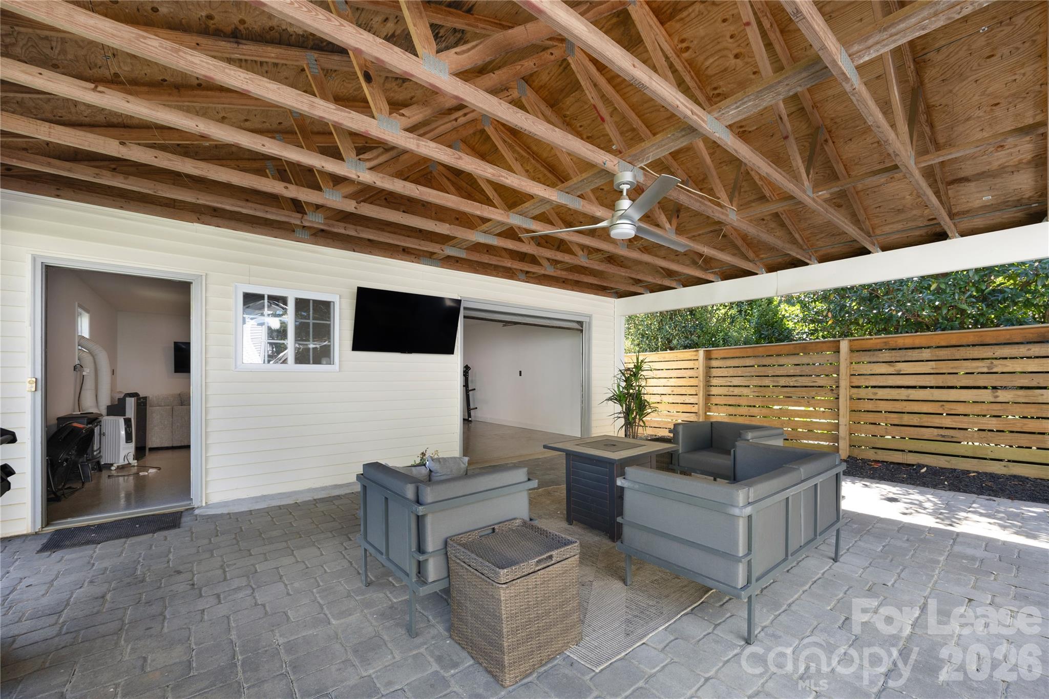Single Family Residence at 817 Sedgefield Road, Charlotte, photo 35 of 42