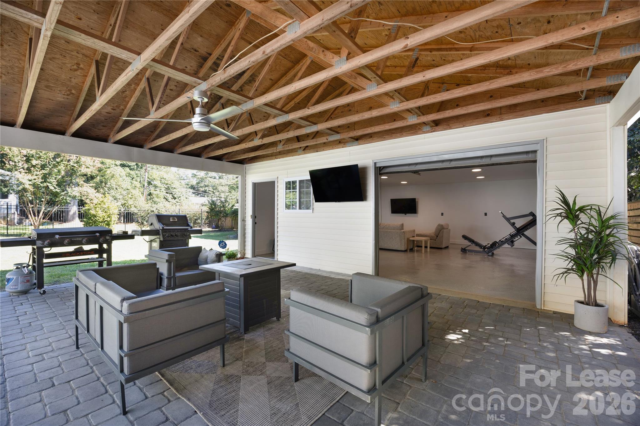 Single Family Residence at 817 Sedgefield Road, Charlotte, photo 36 of 42