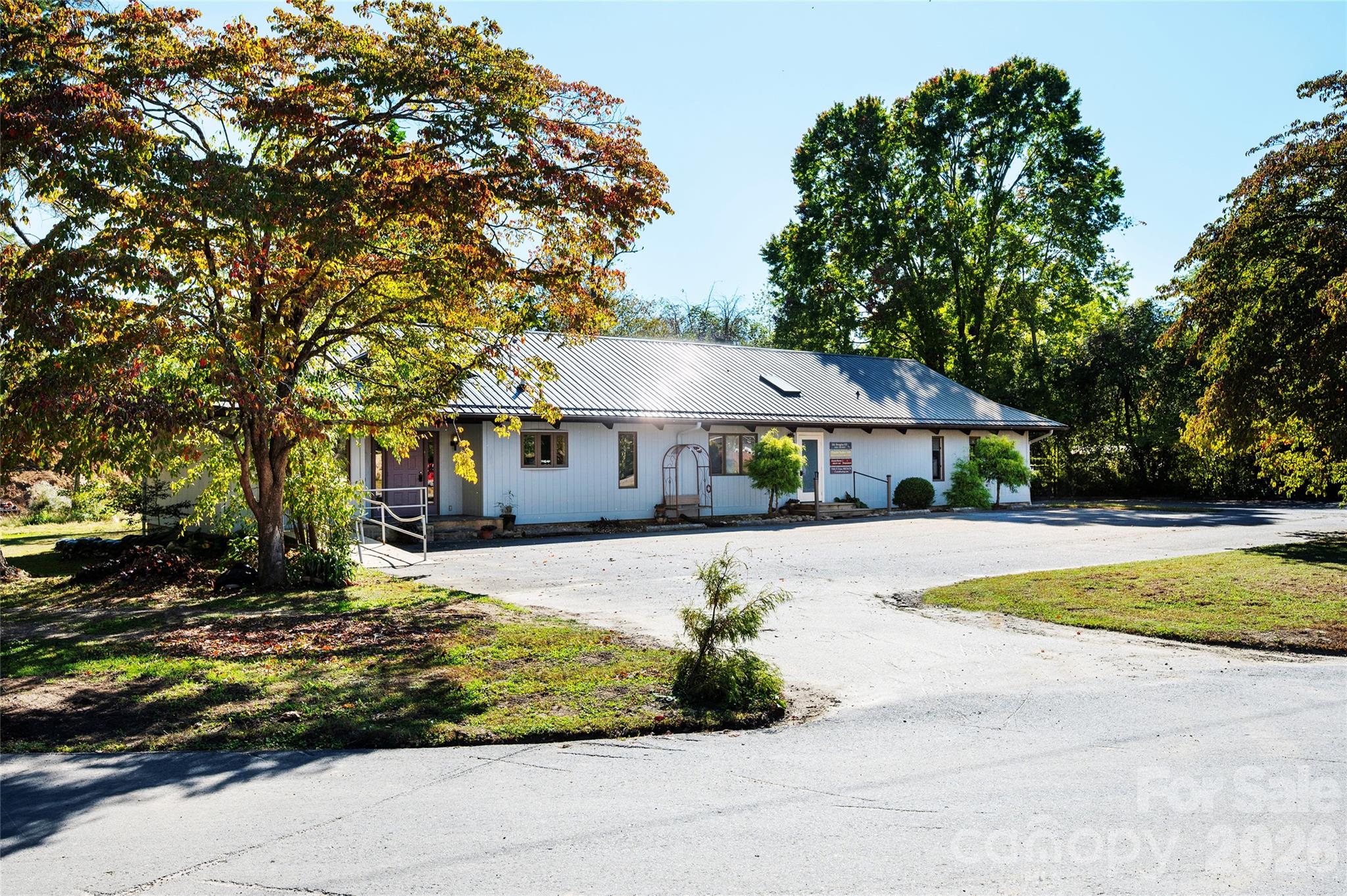 Single Family Residence at 130 Center Avenue, Black Mountain, photo 2 of 29