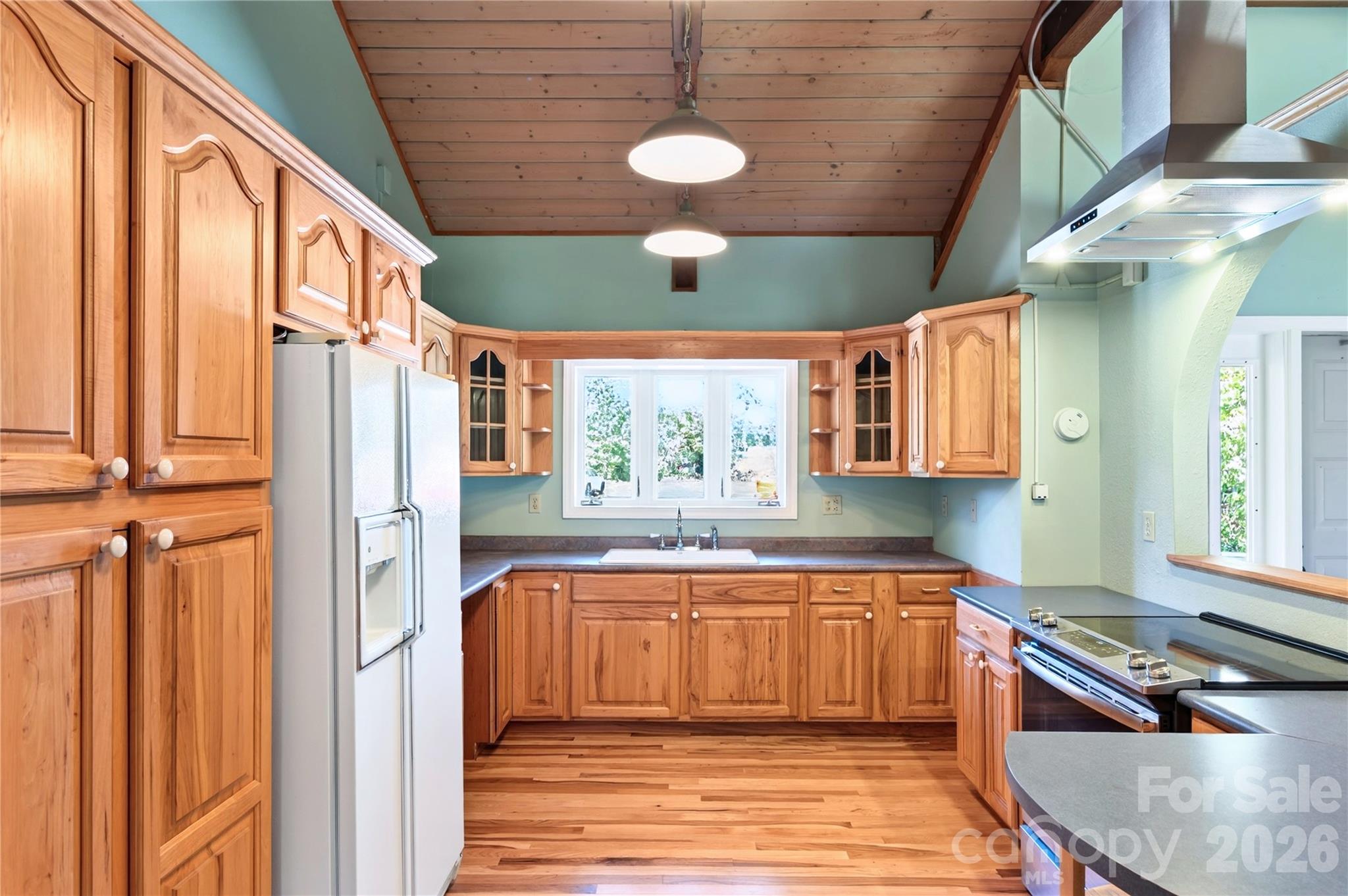 Single Family Residence at 130 Center Avenue, Black Mountain, photo 10 of 29