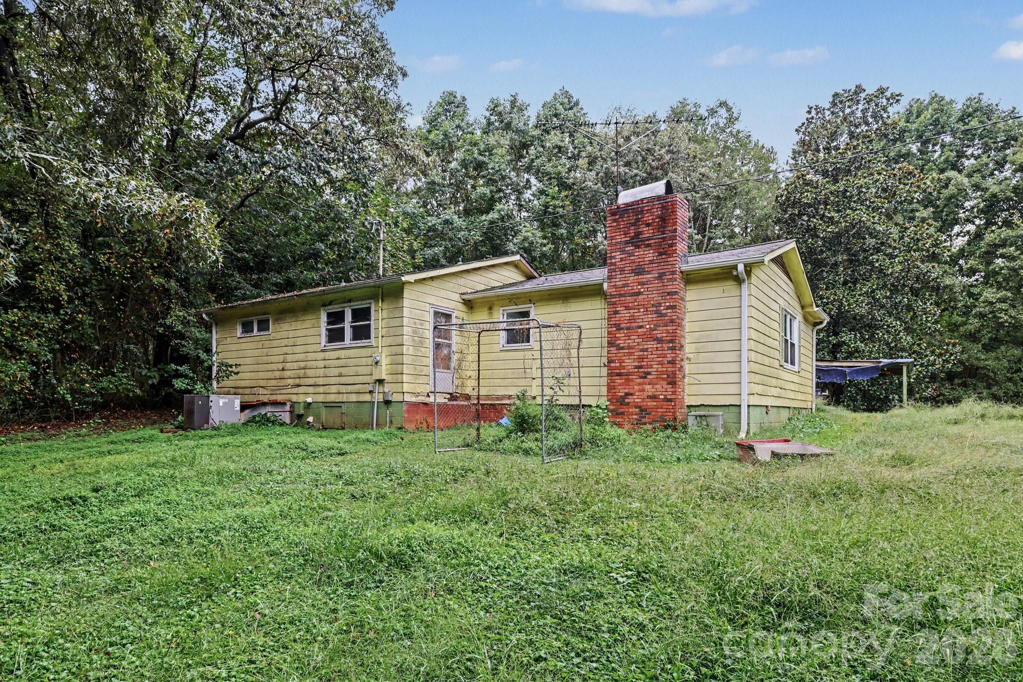 6872 Jake Seagle Road