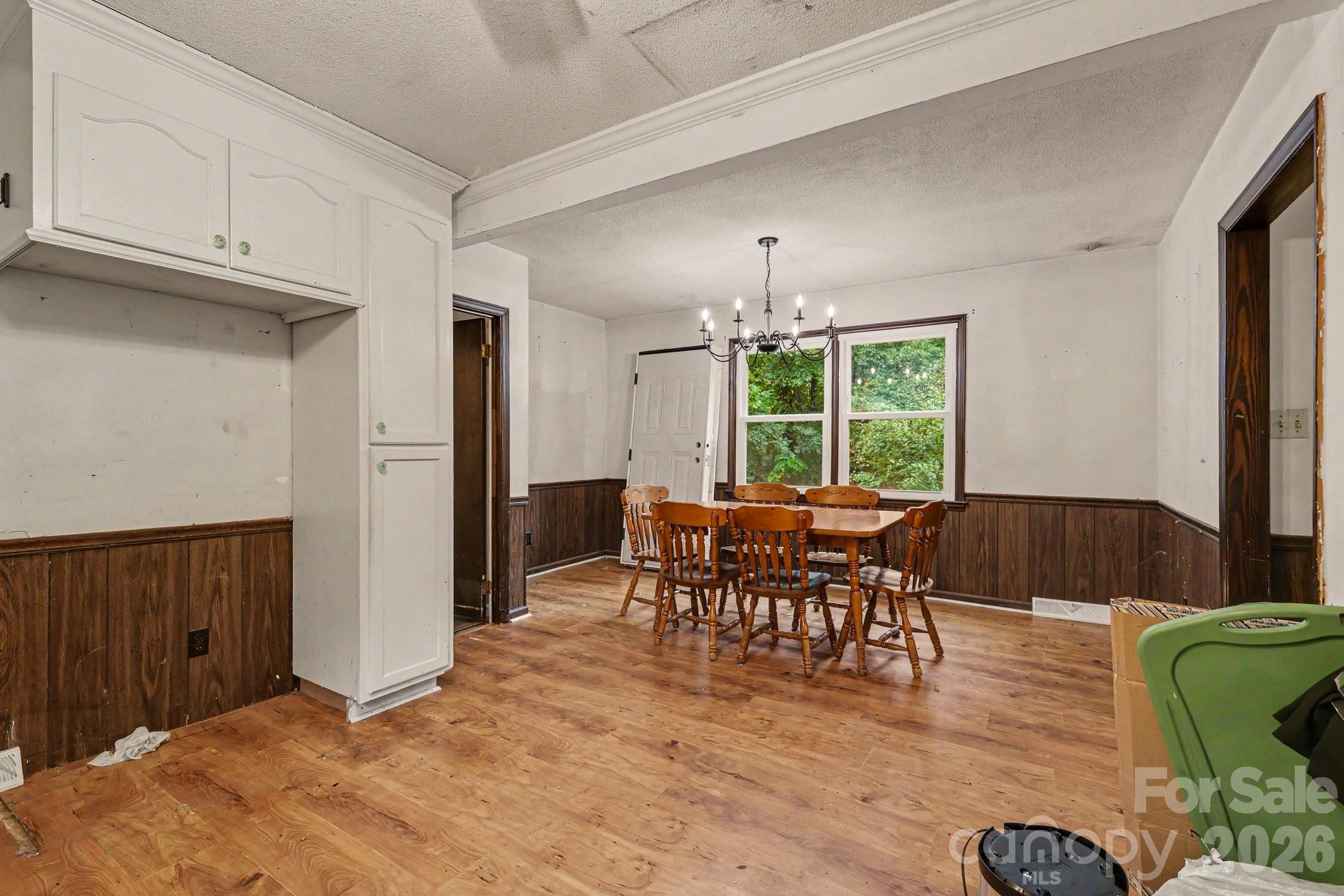 Single Family Residence at 6872 Jake Seagle Road, Vale, photo 13 of 31