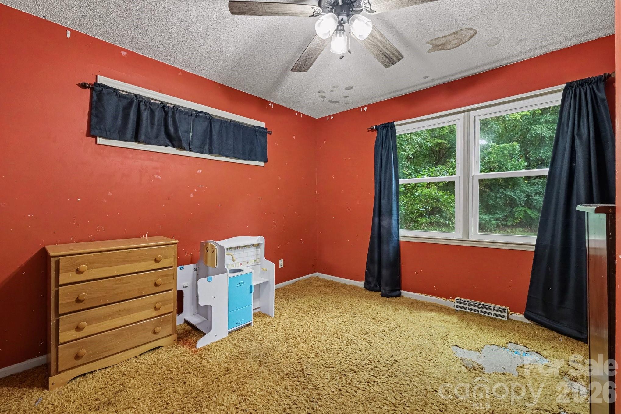 Single Family Residence at 6872 Jake Seagle Road, Vale, photo 16 of 31