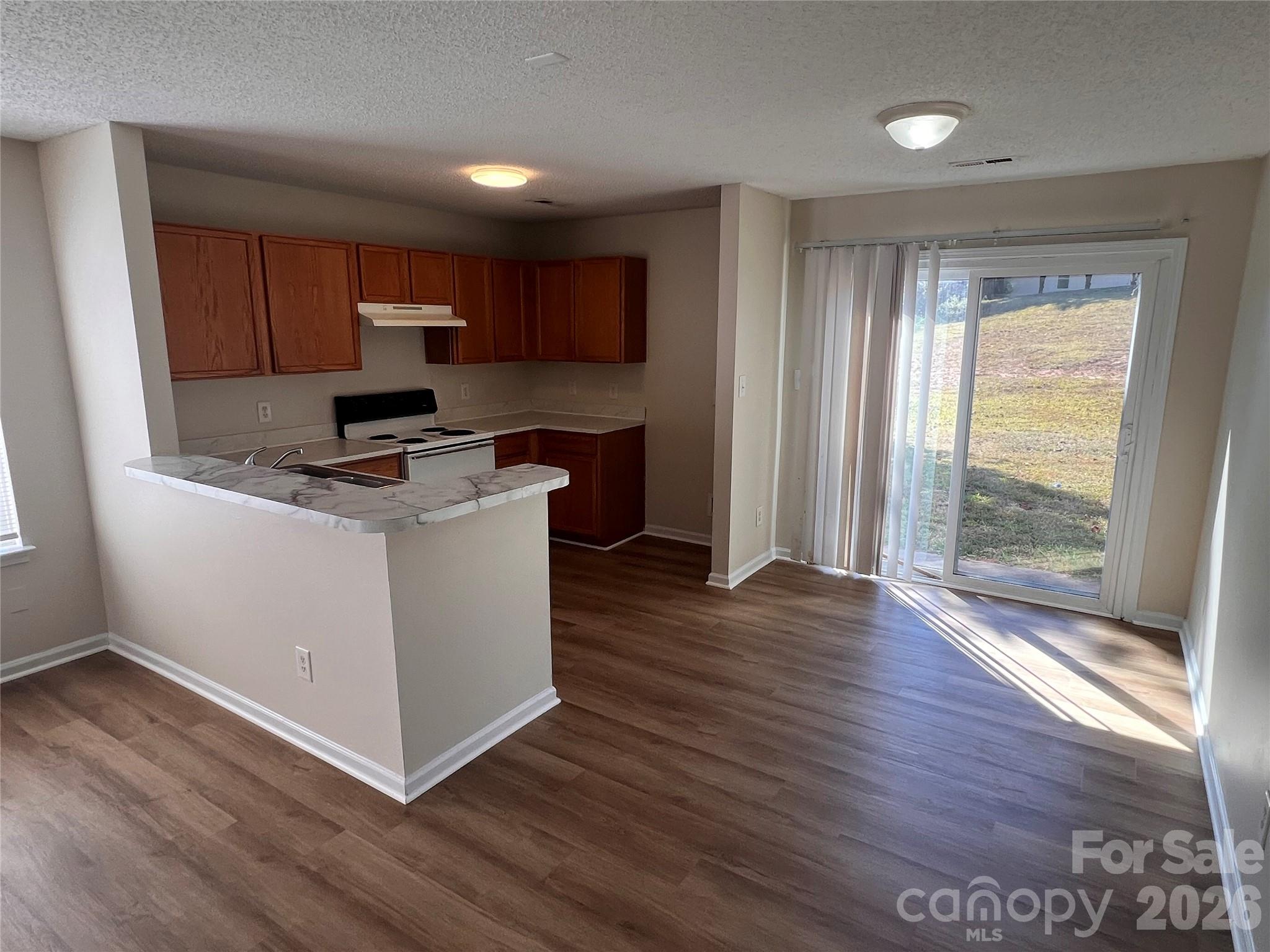 Single Family Residence at 2877 Signal Court SW, Concord, photo 6 of 25