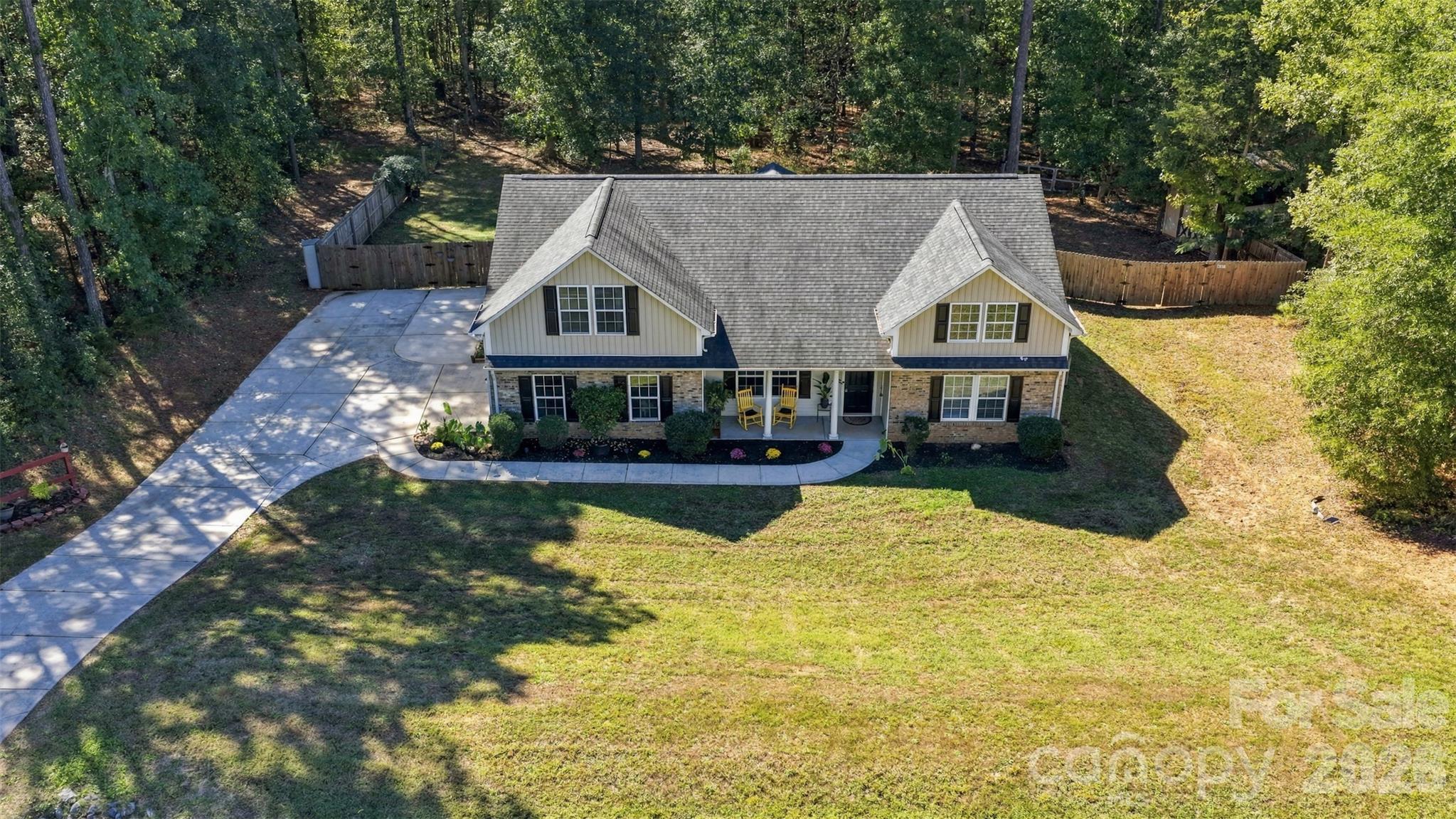 Single Family Residence at 123 Sherham Way, Rock Hill, photo 34 of 36
