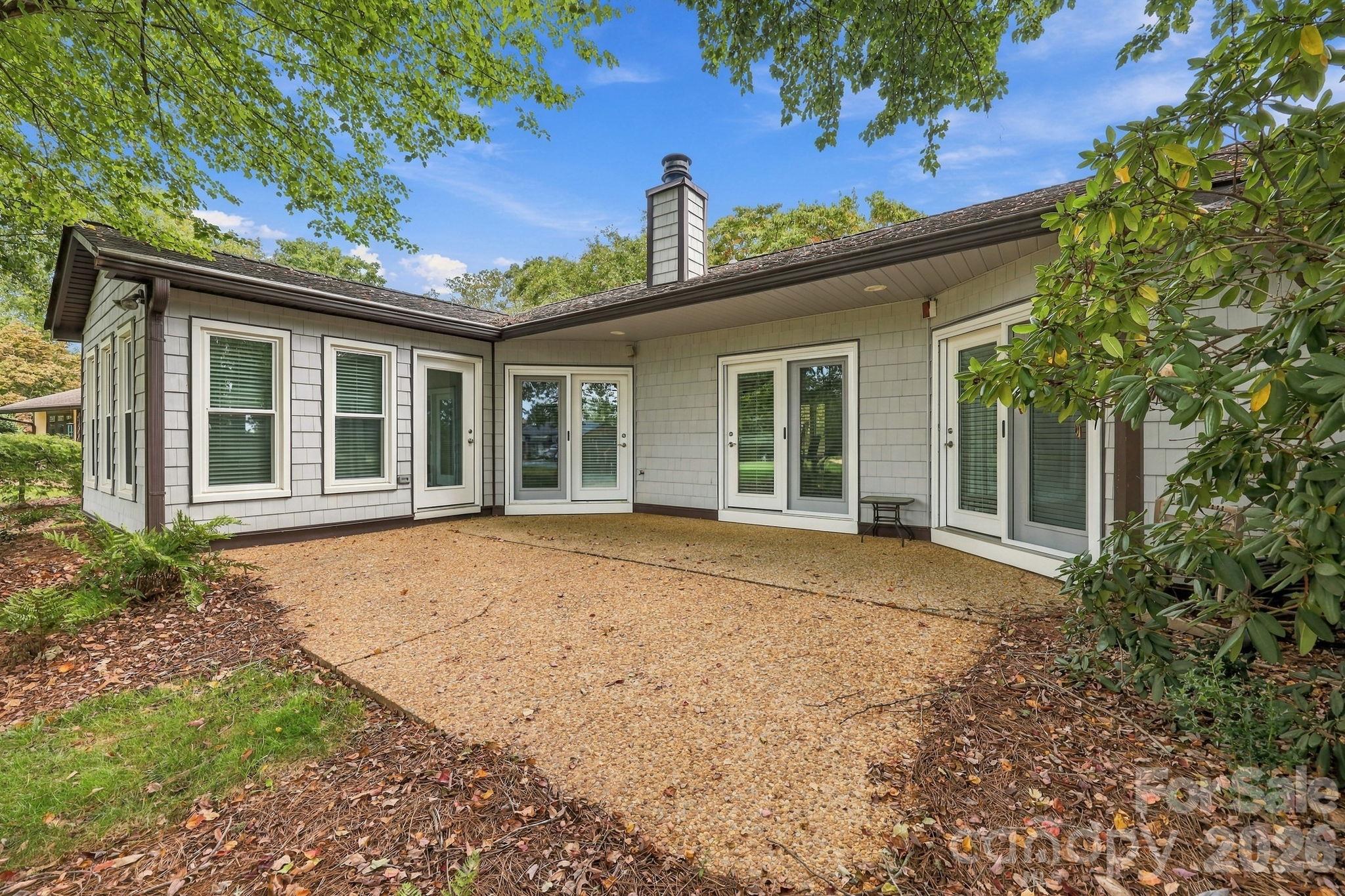Single Family Residence at 105 N Bermuda Run Drive, Advance, photo 22 of 31